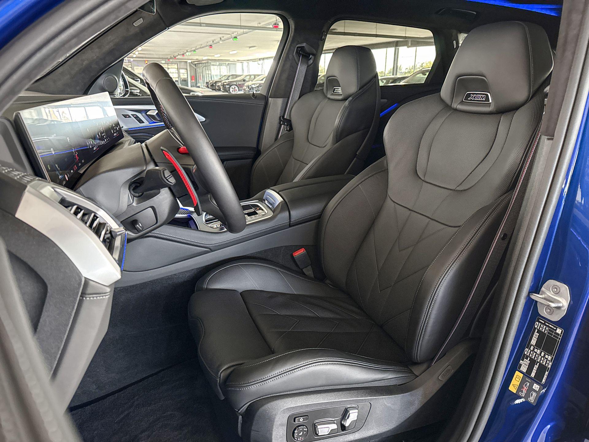 Foto van BMW XM 50e