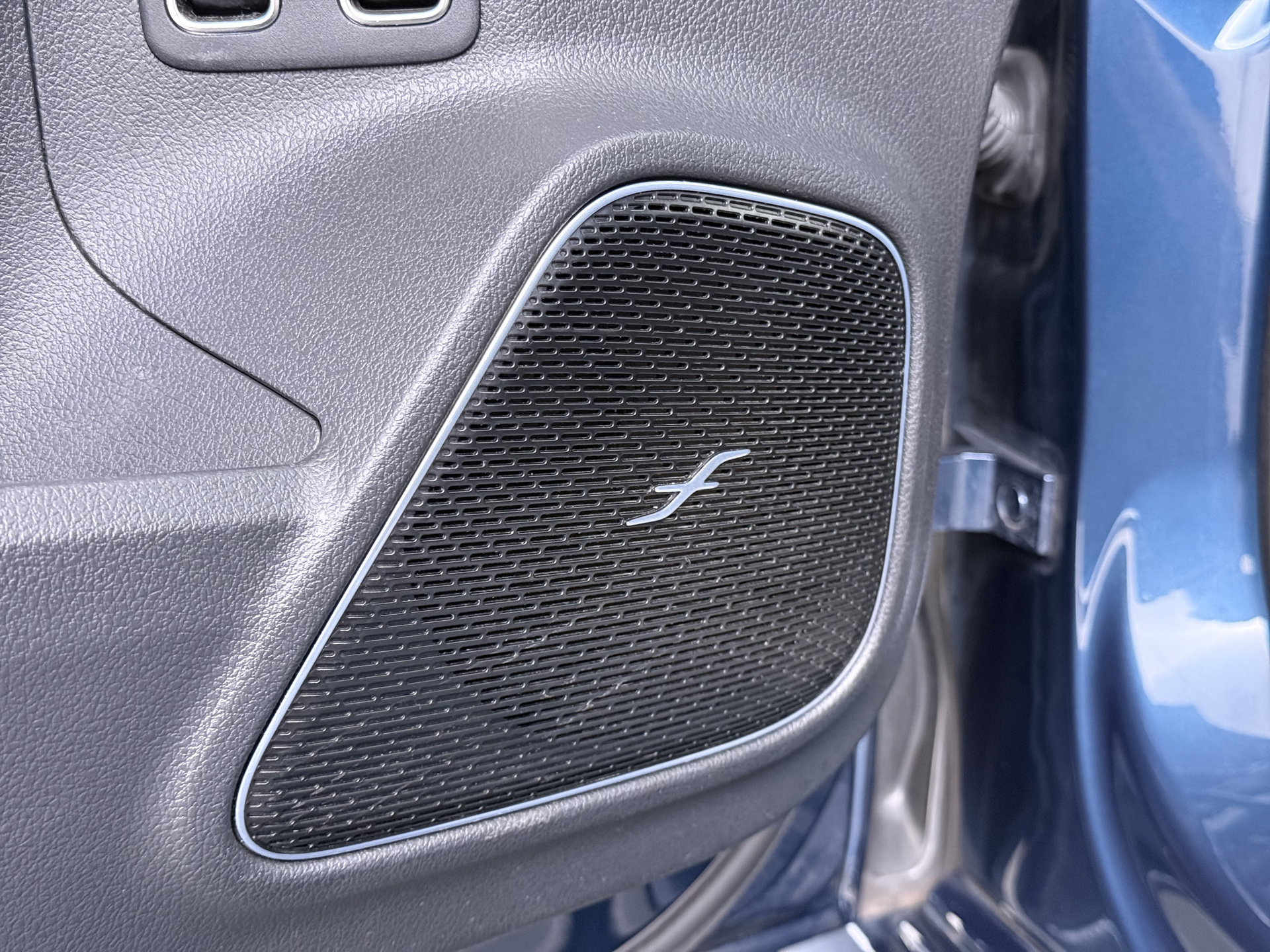 Foto van Mercedes-Benz B 250 E