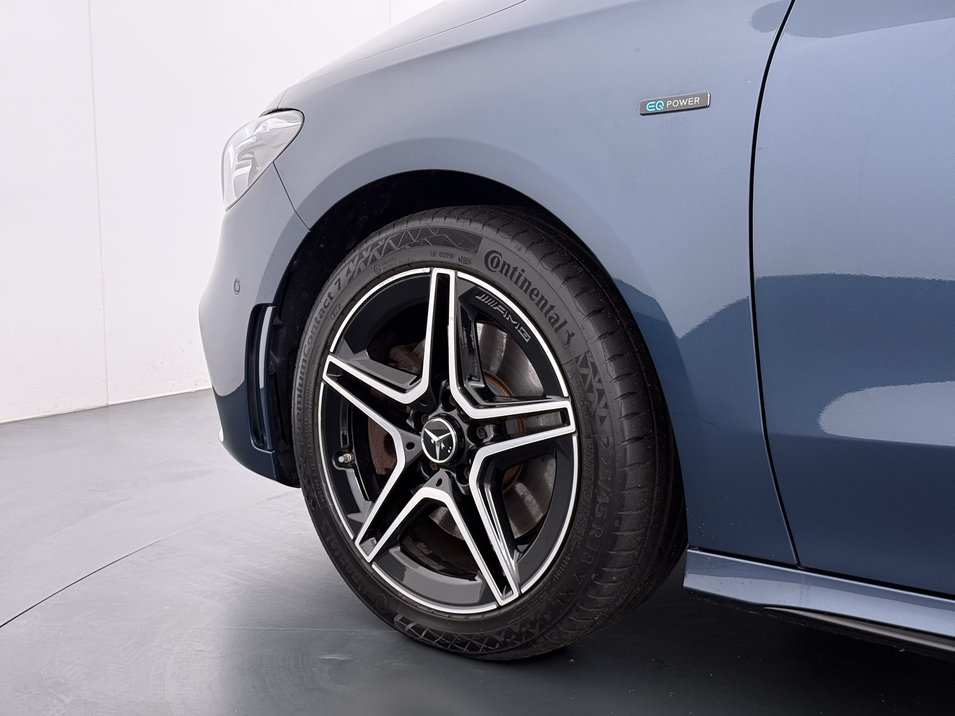 Foto van Mercedes-Benz B 250 E