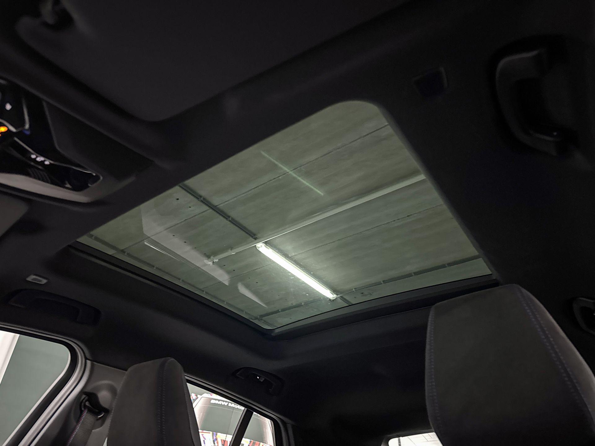 Foto van BMW Ix2 Edrive20