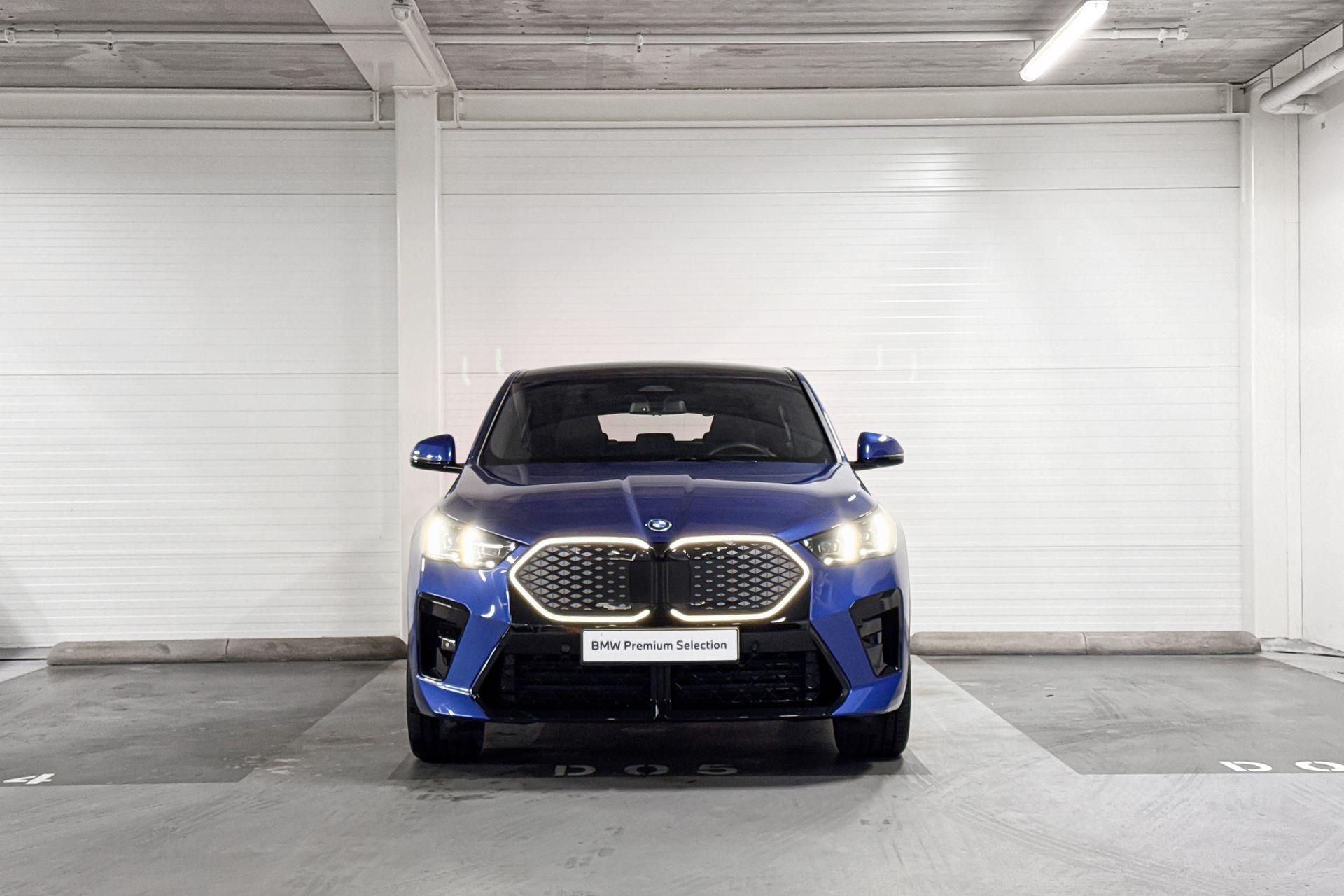 Foto van BMW Ix2 Edrive20