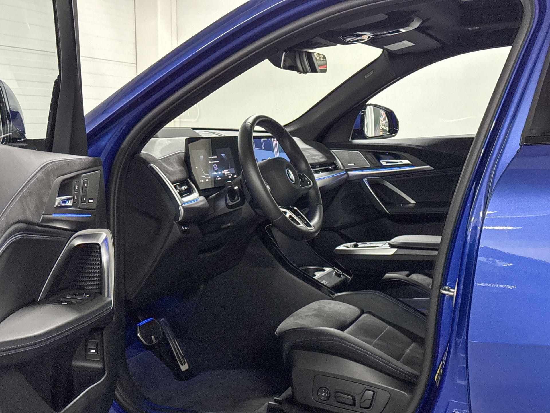 Foto van BMW Ix2 Edrive20