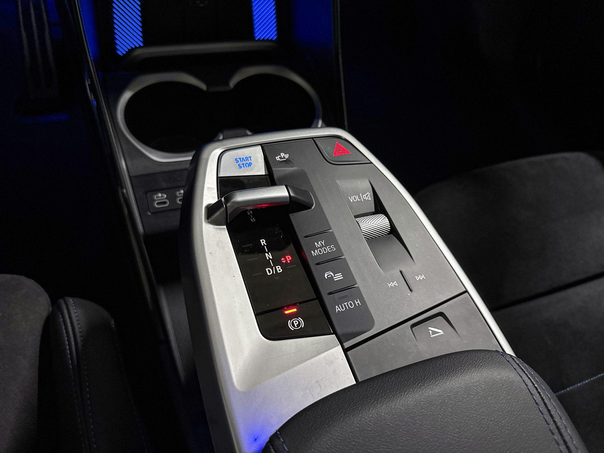 Foto van BMW Ix2 Edrive20