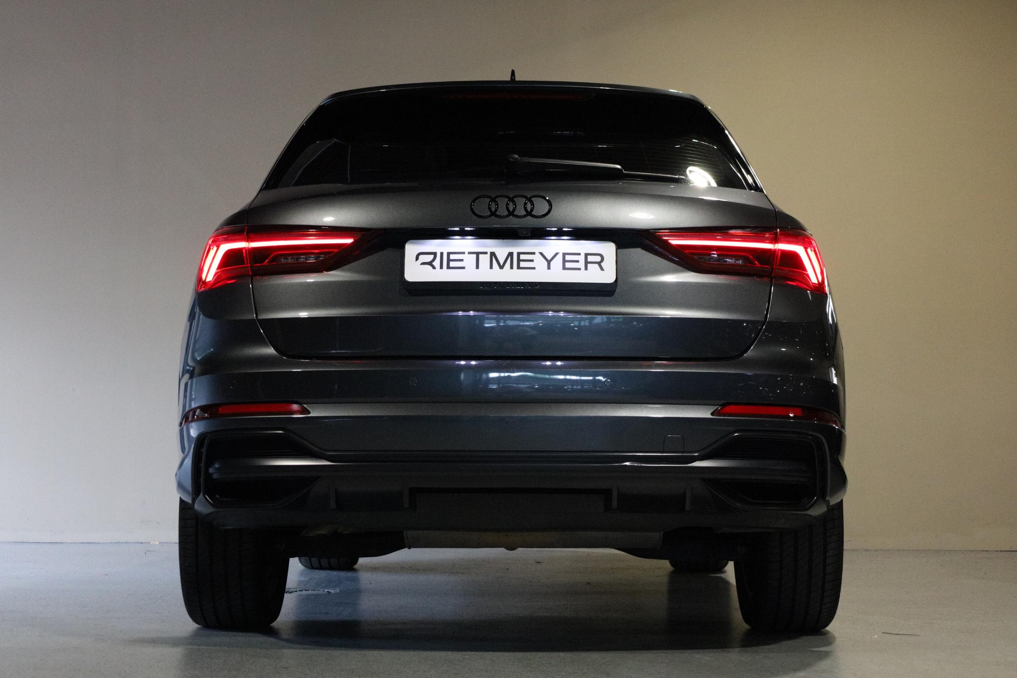 Foto van Audi Q3 E-tron