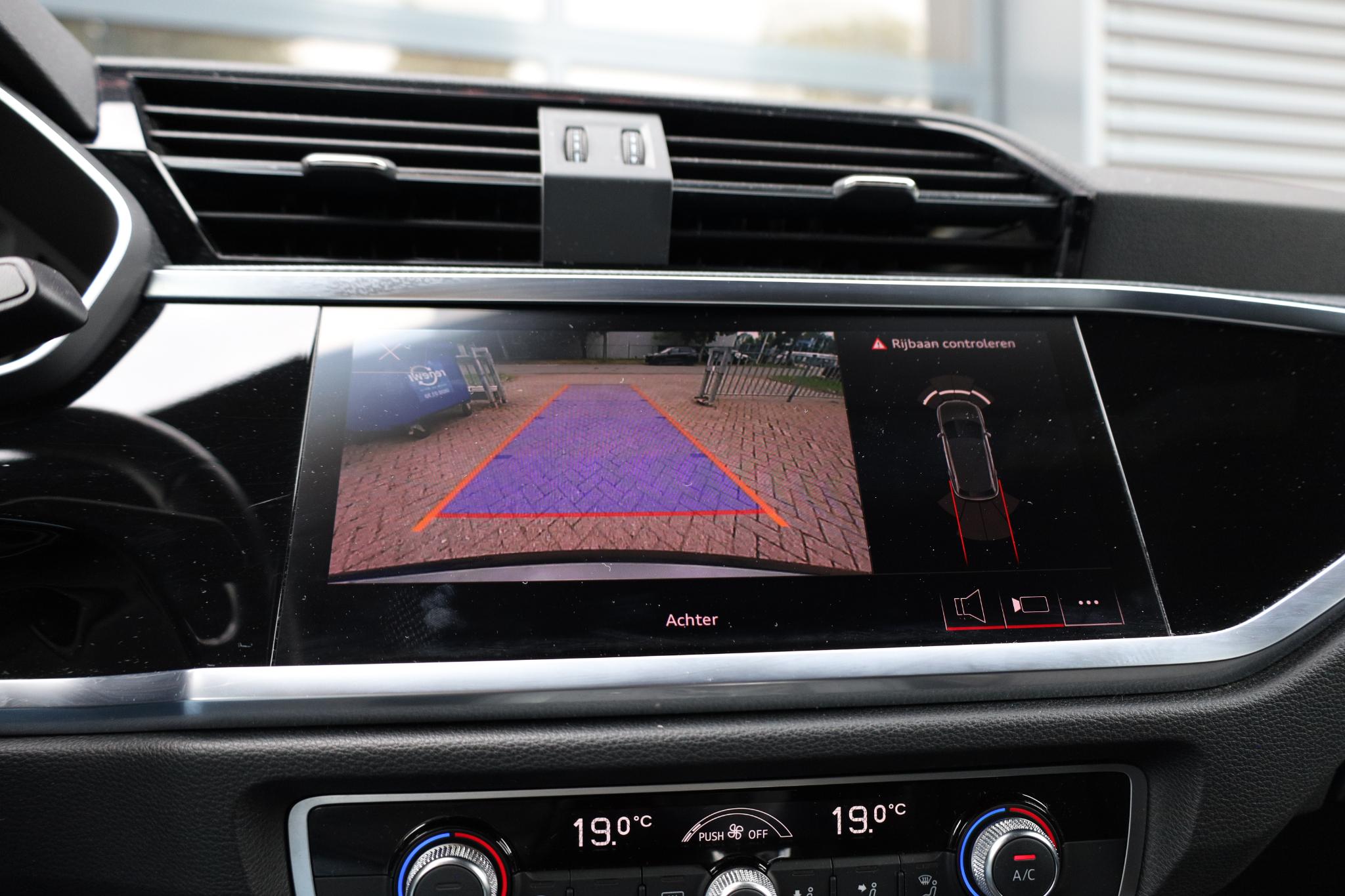 Foto van Audi Q3 E-tron