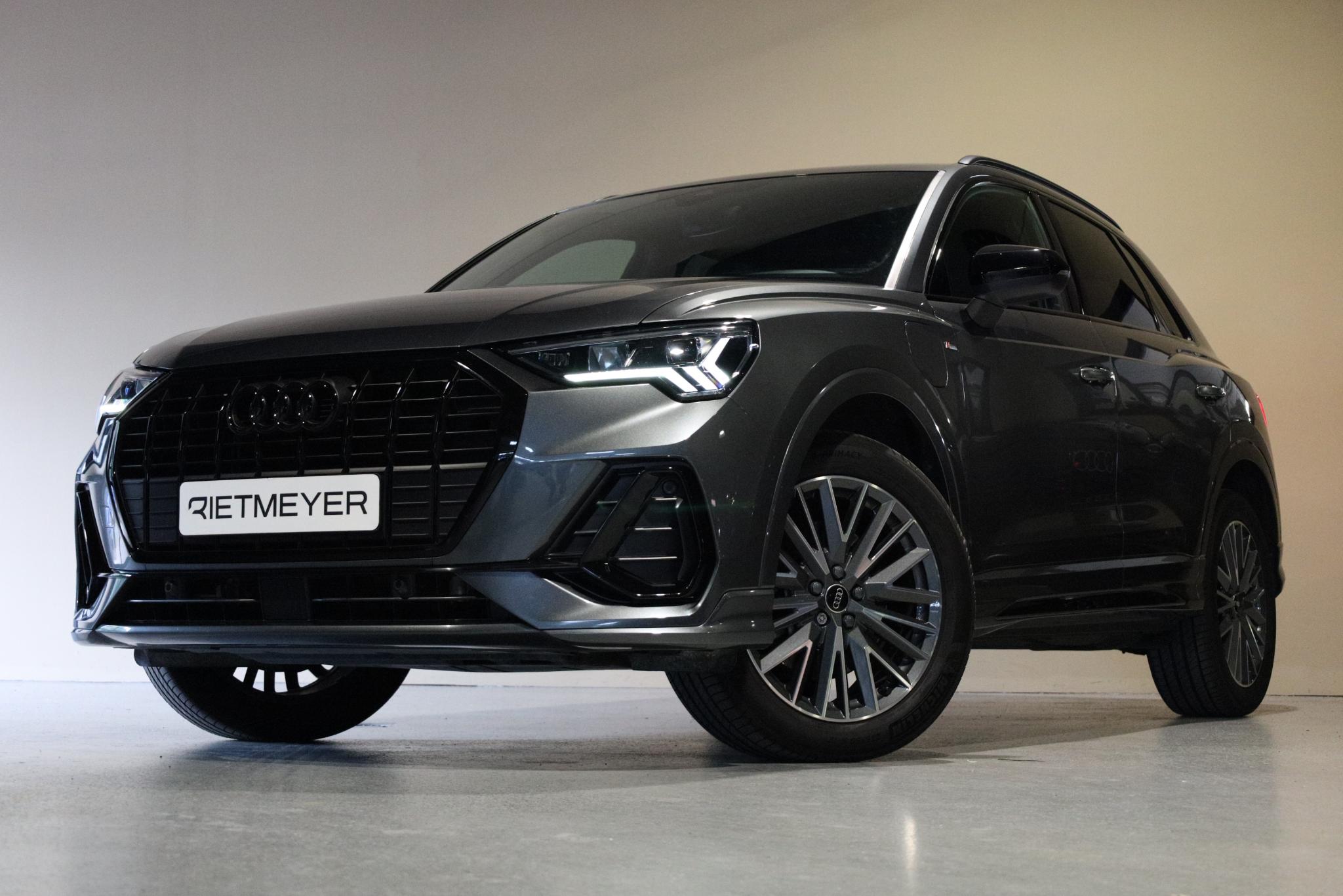 Audi Q3 E-tron 45 TFSI e S edition 2022 - voorkant