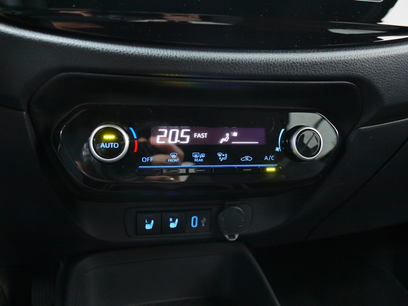 Foto van Toyota Toyota Aygo X