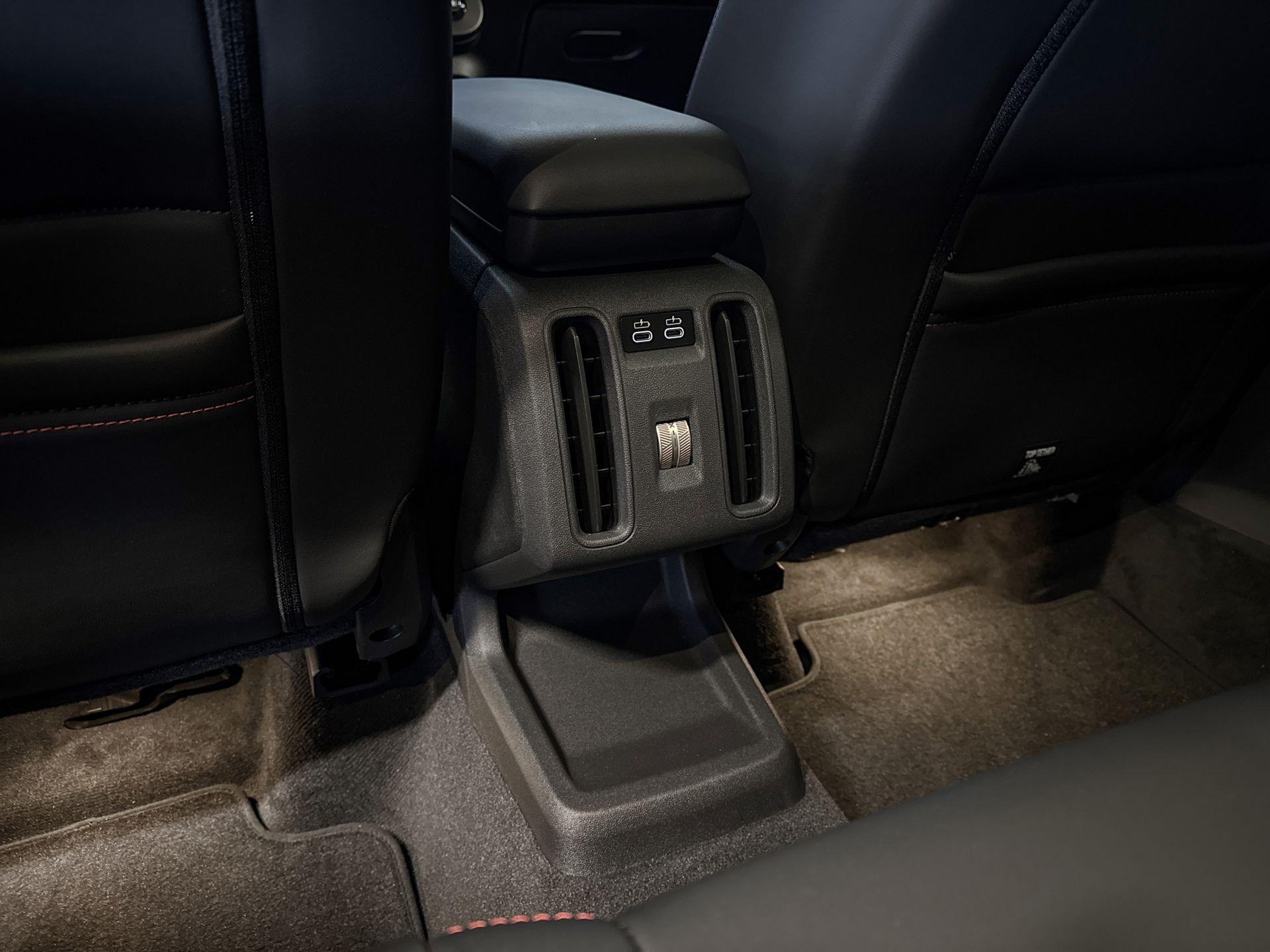 Foto van Mini JCW Countryman All4