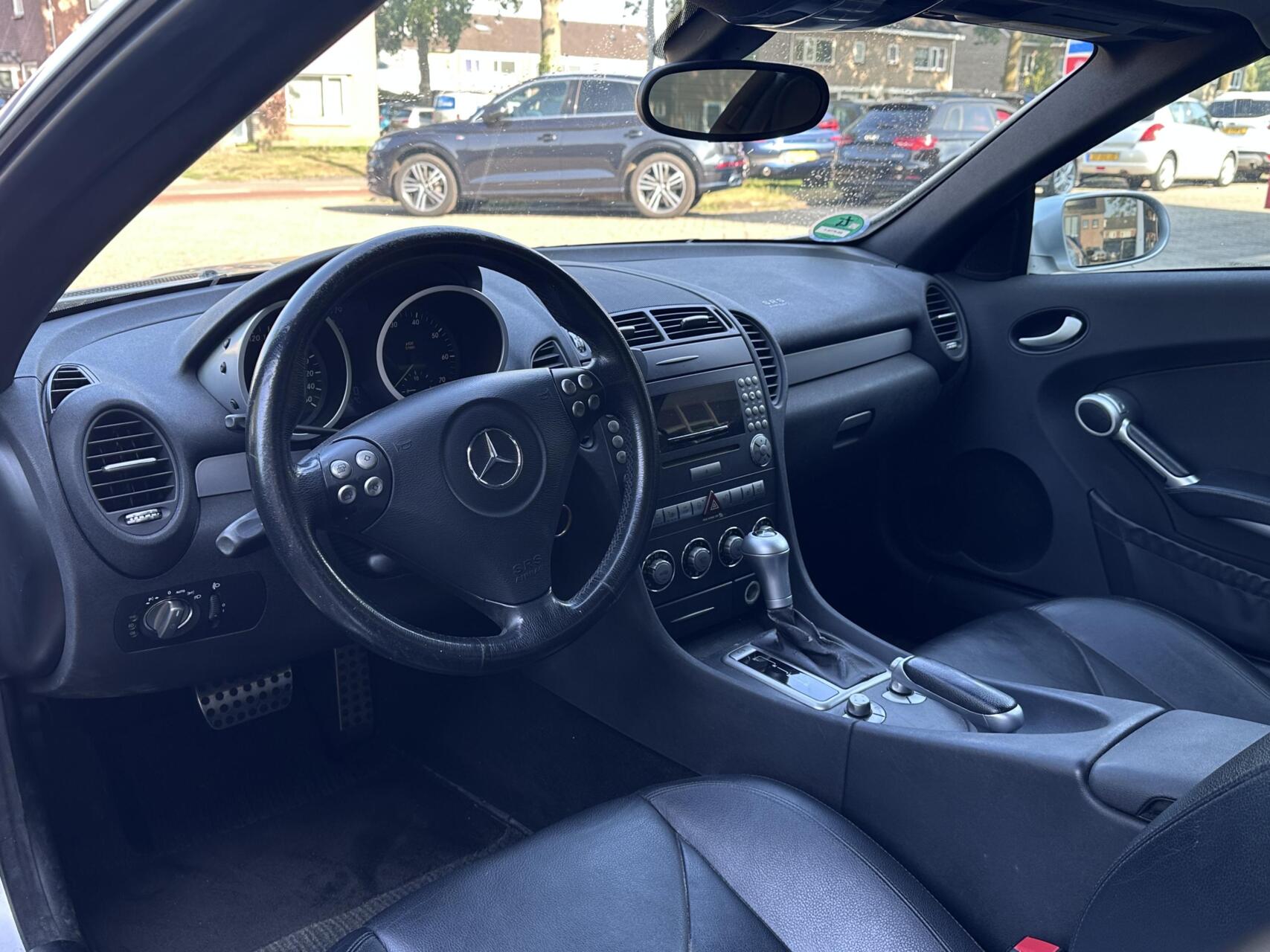 Foto van Mercedes-Benz SLK 200 Kompressor