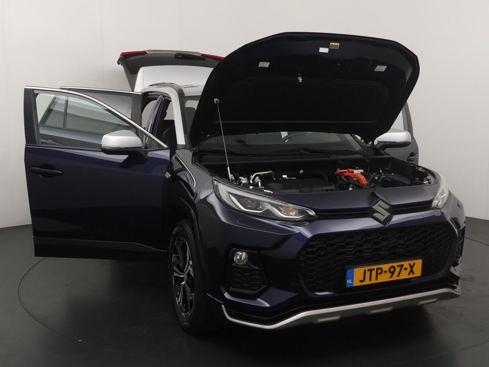 Foto van Suzuki Suzuki Across