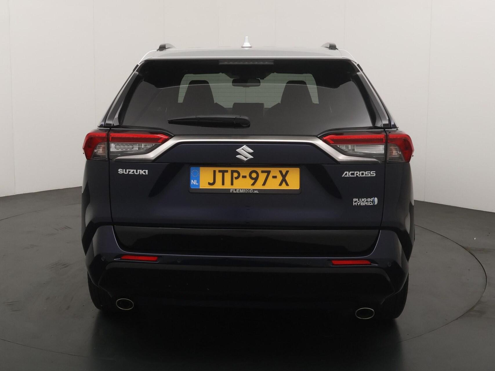 Foto van Suzuki Suzuki Across