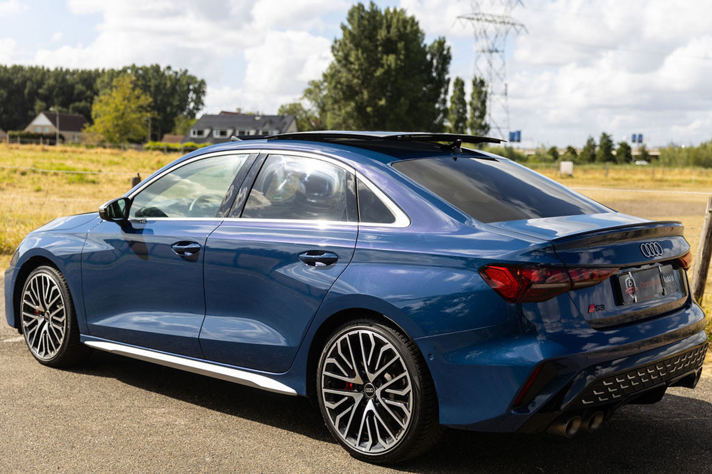Foto van Audi S3 Limousine
