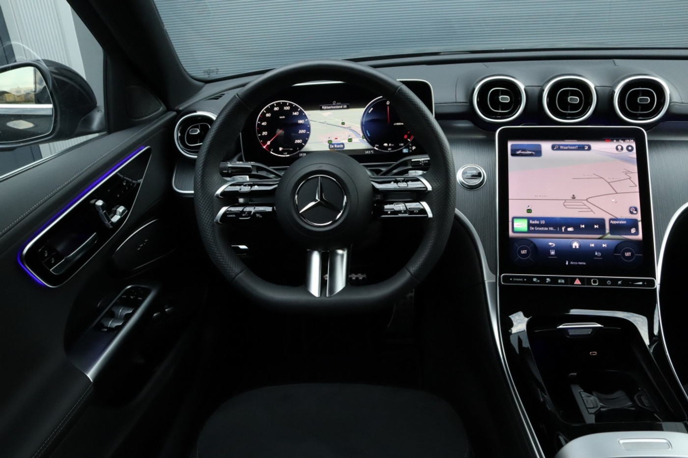 Foto van Mercedes-Benz C 300 E