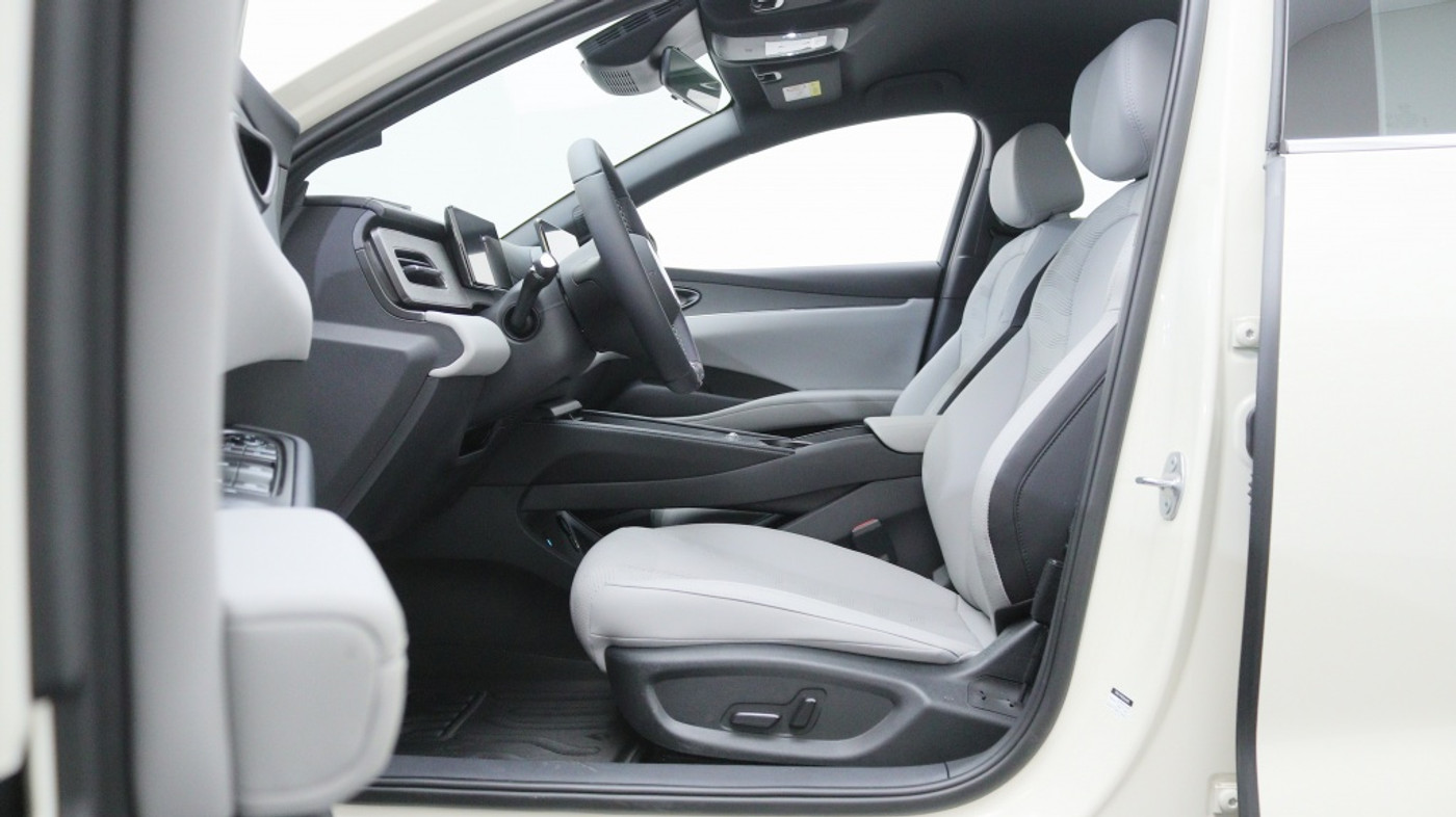 Foto van BYD Seal 6 Dm-i