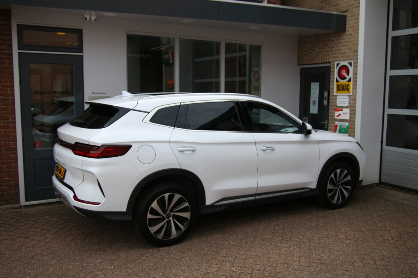 Foto van BYD BYD Seal U Dm-i