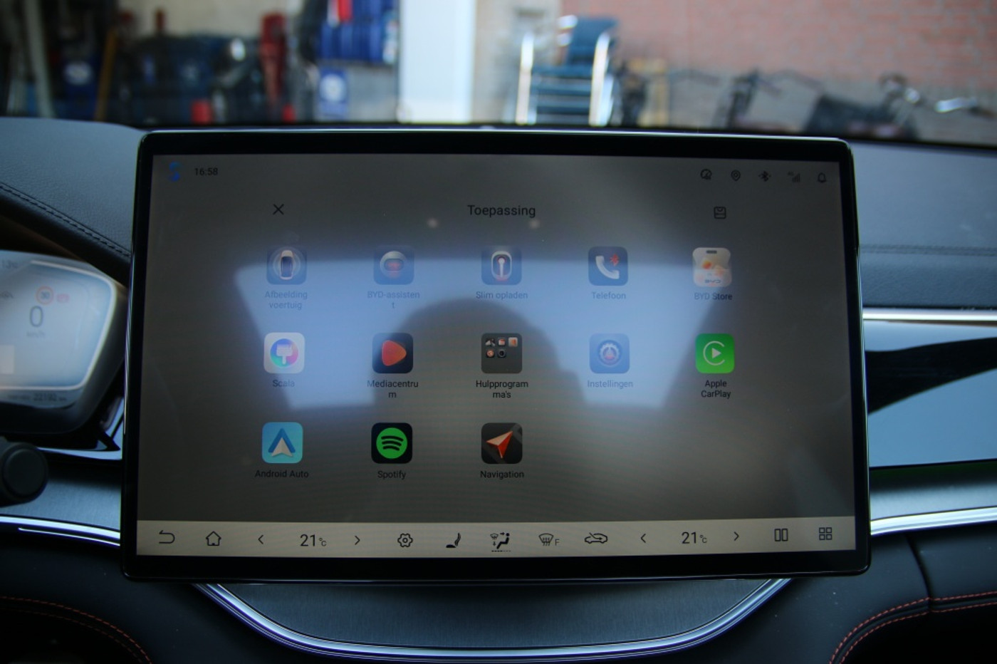 Foto van BYD BYD Seal U Dm-i