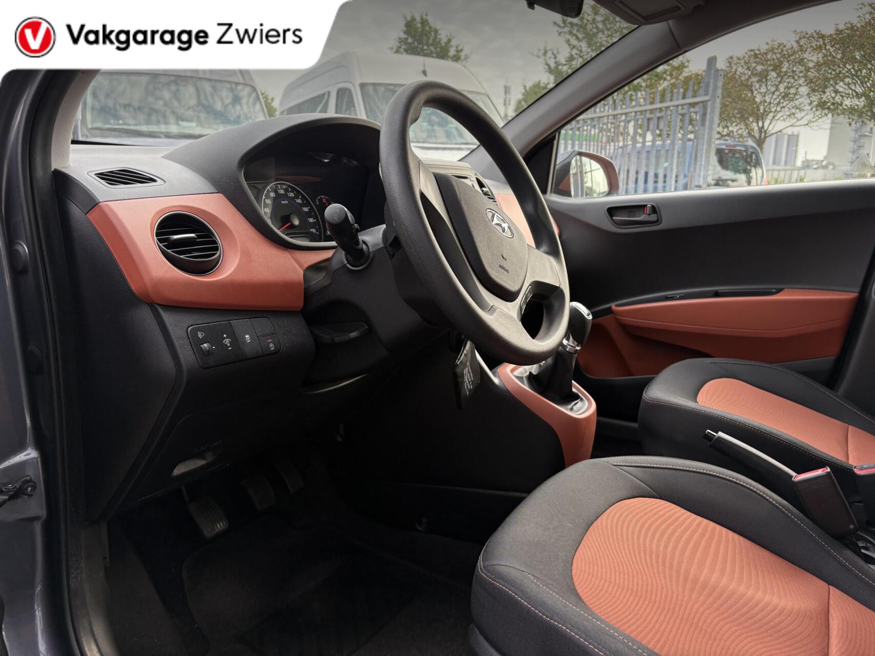 Foto van Hyundai I10
