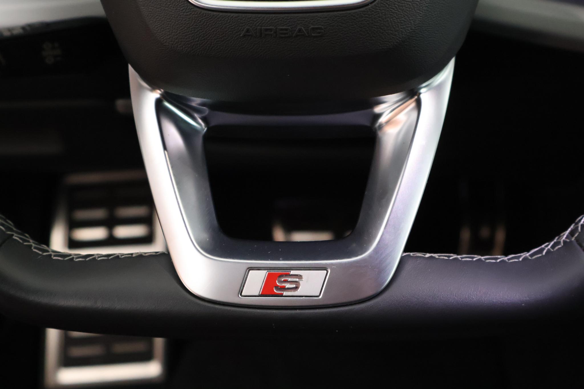 Foto van Audi Q8