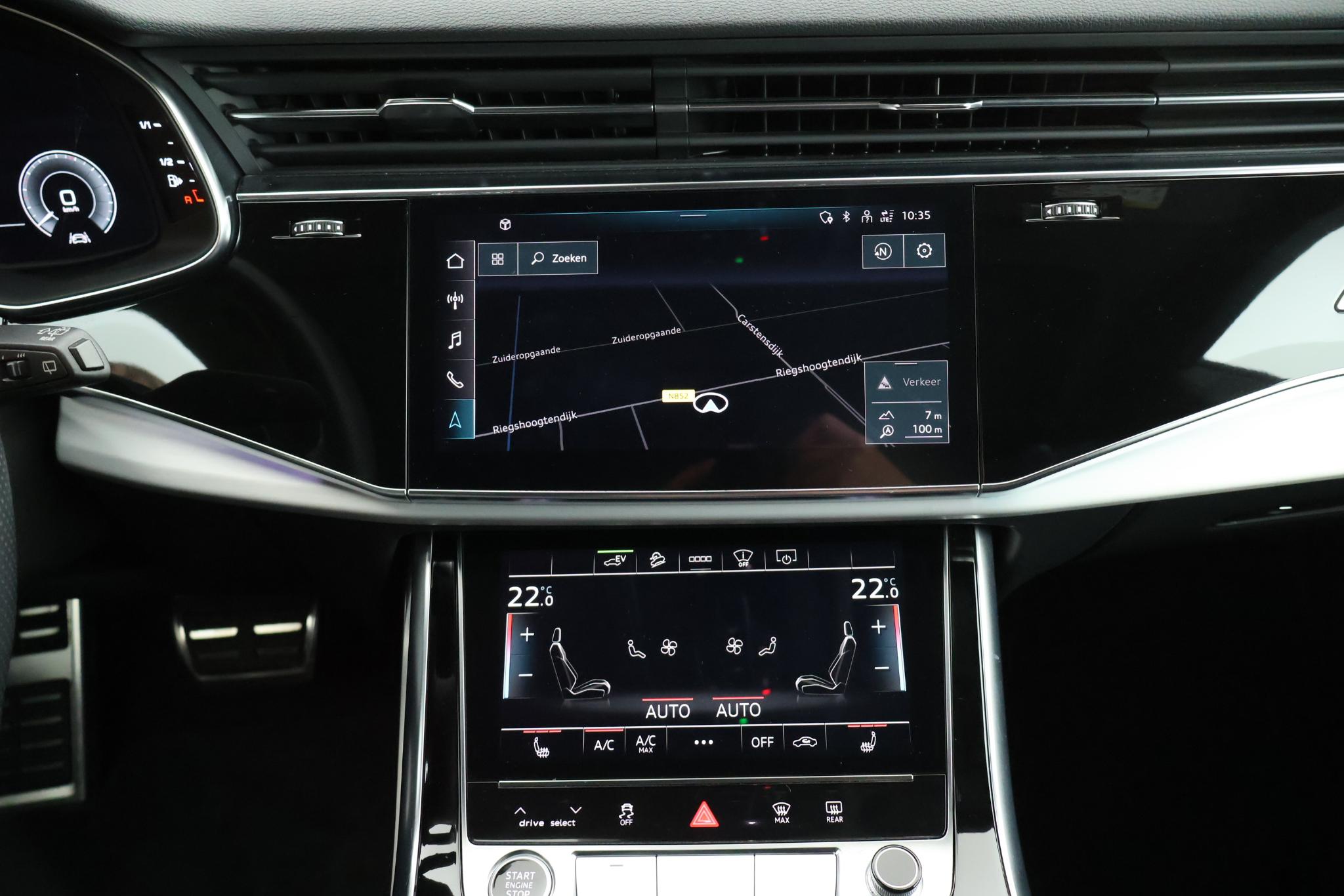 Foto van Audi Q8