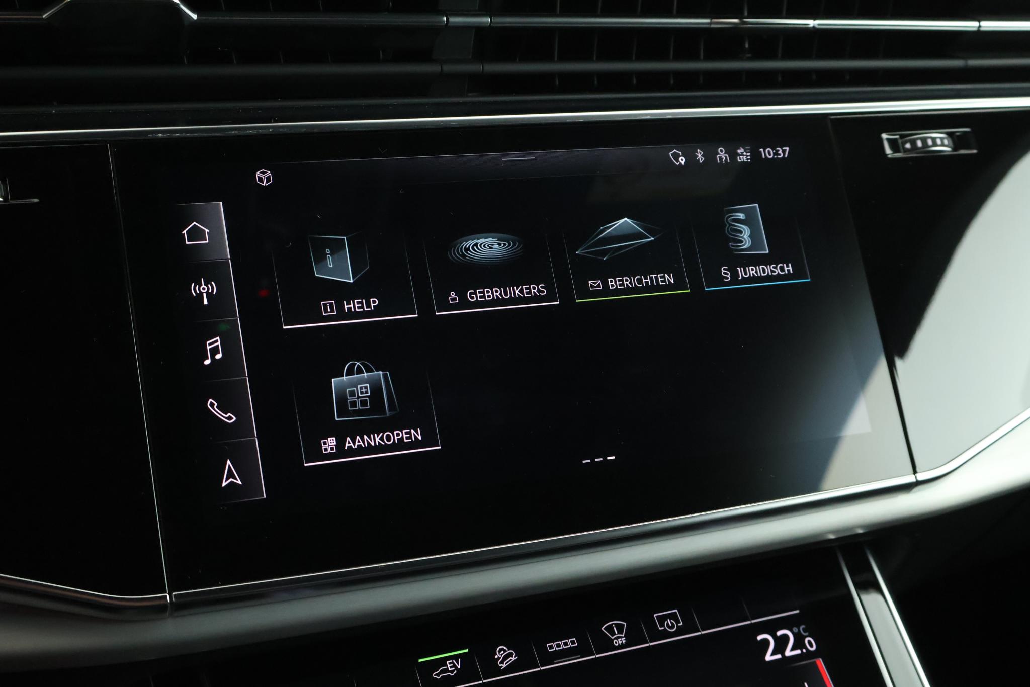 Foto van Audi Q8