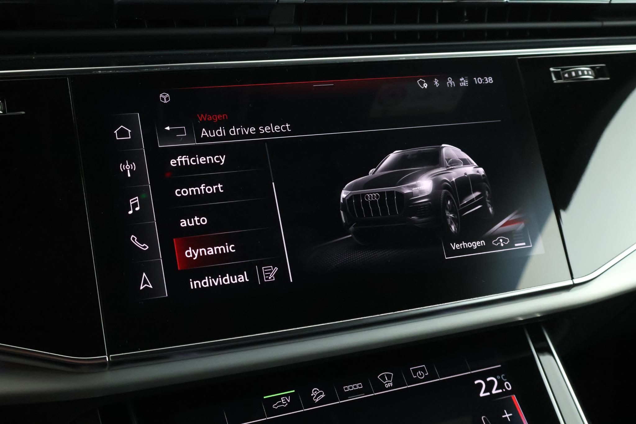 Foto van Audi Q8