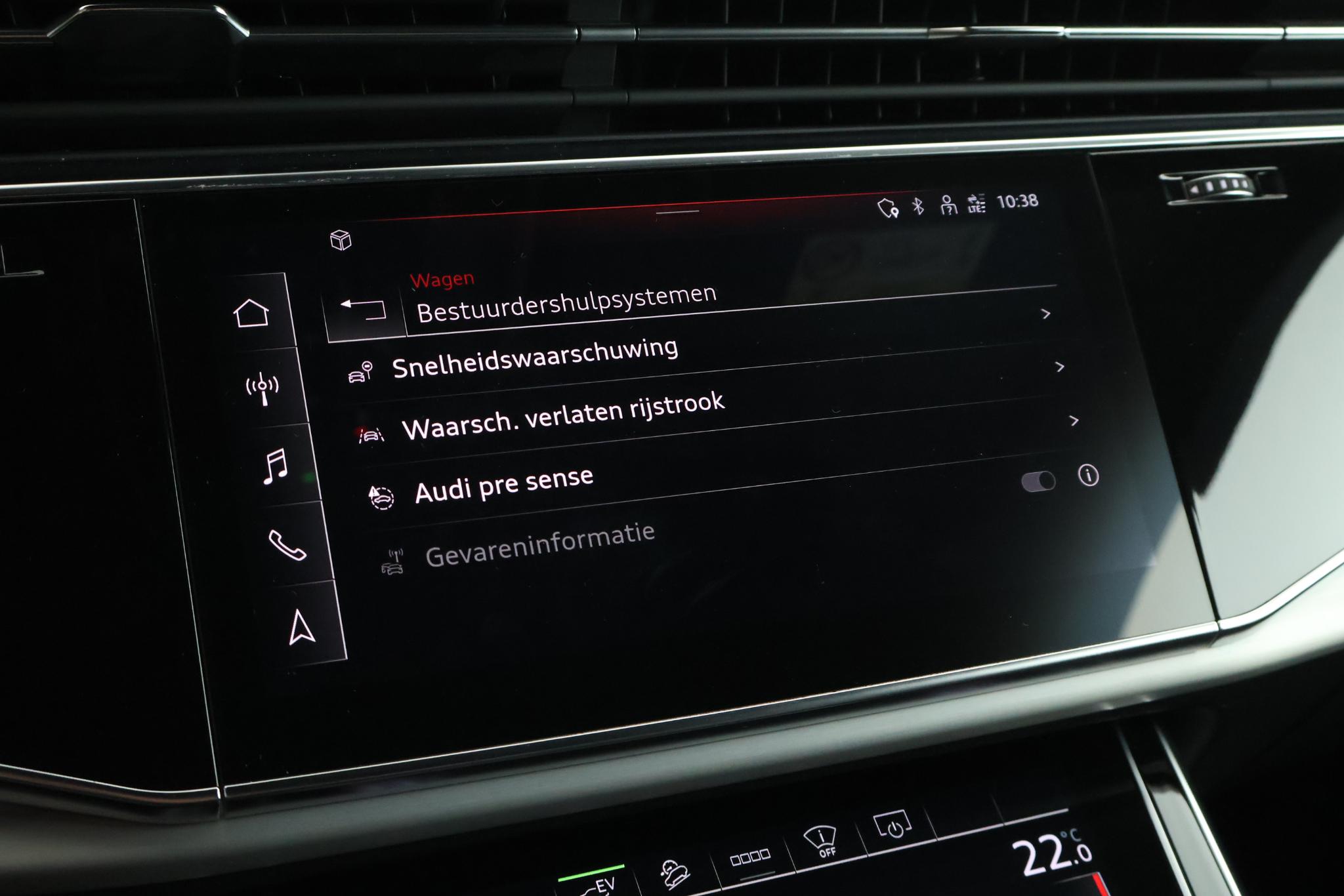 Foto van Audi Q8