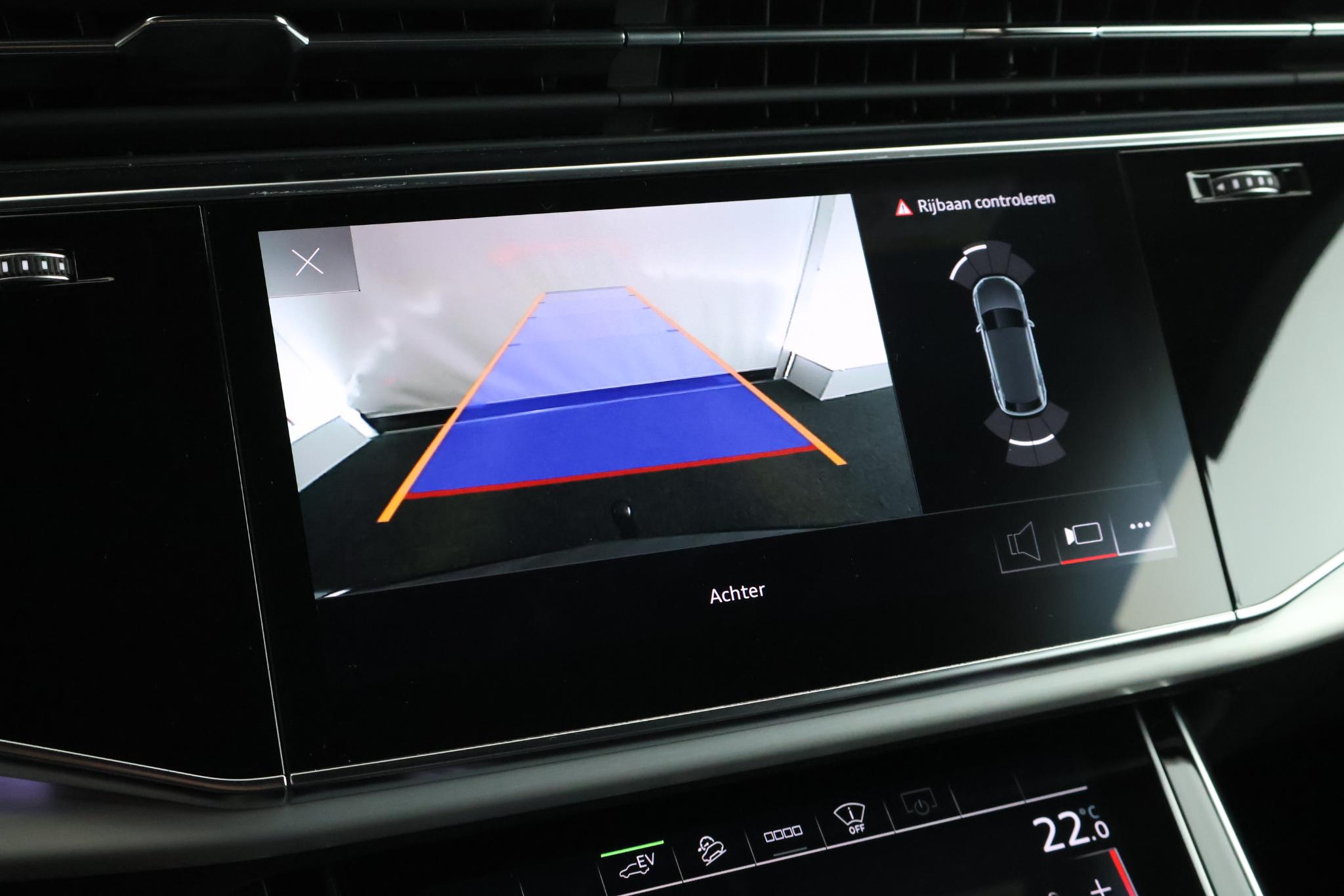 Foto van Audi Q8