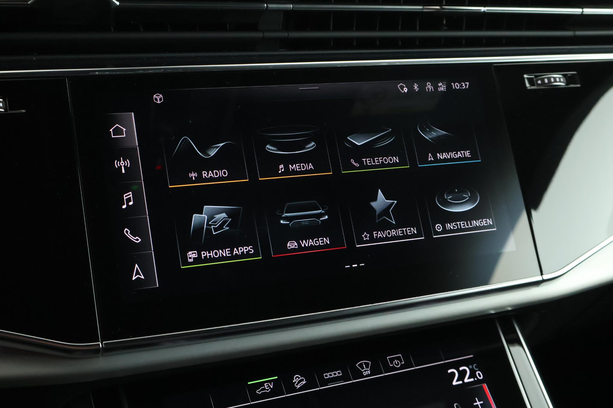 Foto van Audi Q8