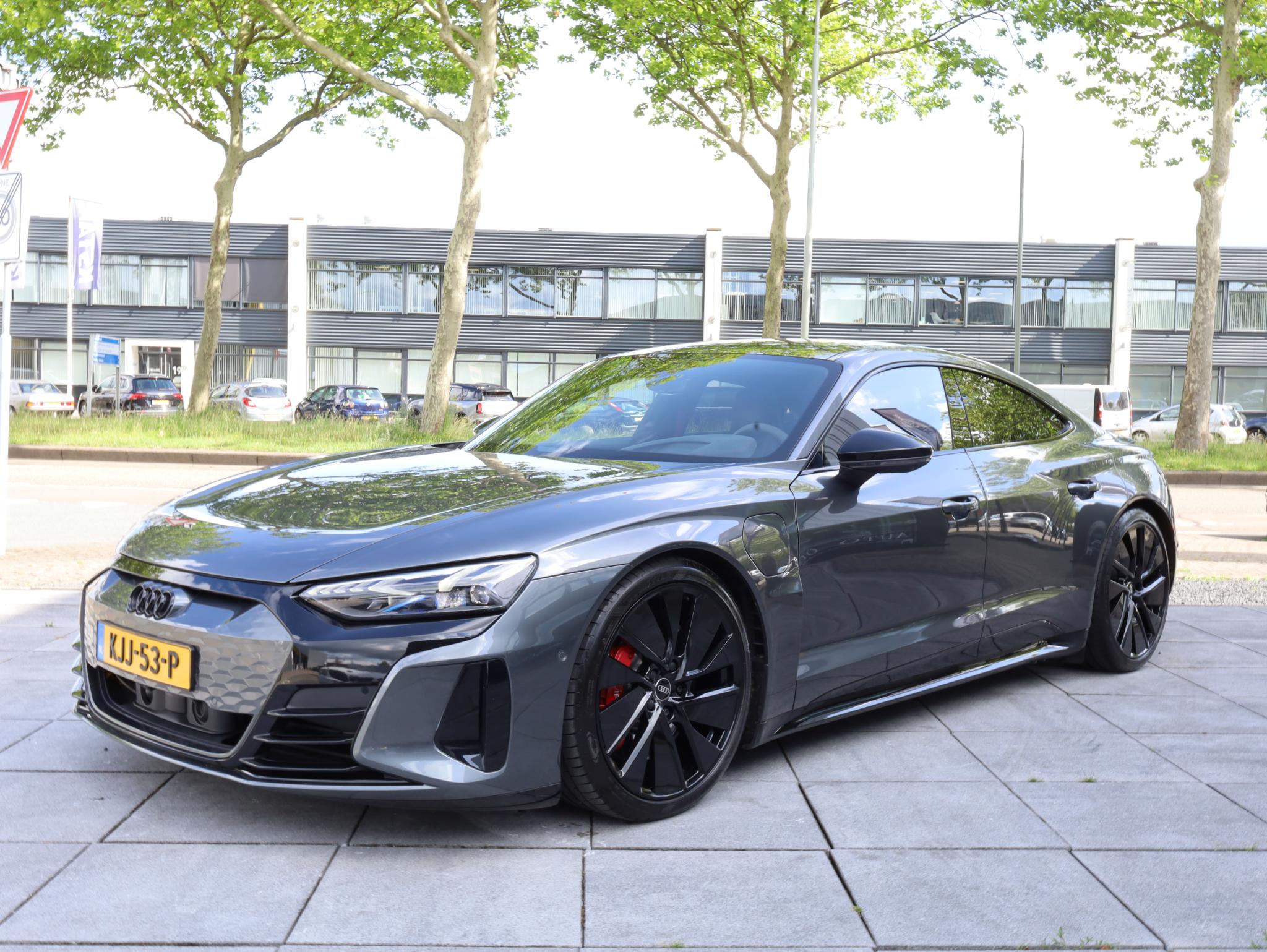 Foto van Audi RS E-tron GT
