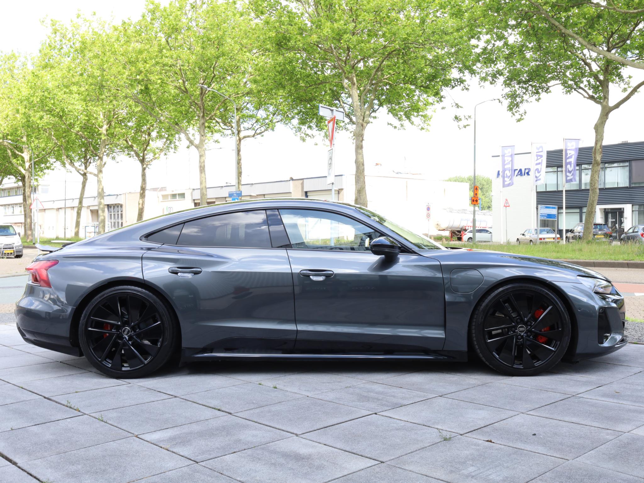 Foto van Audi RS E-tron GT