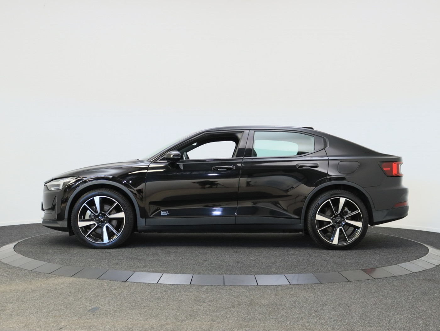 Foto van Polestar Polestar 2
