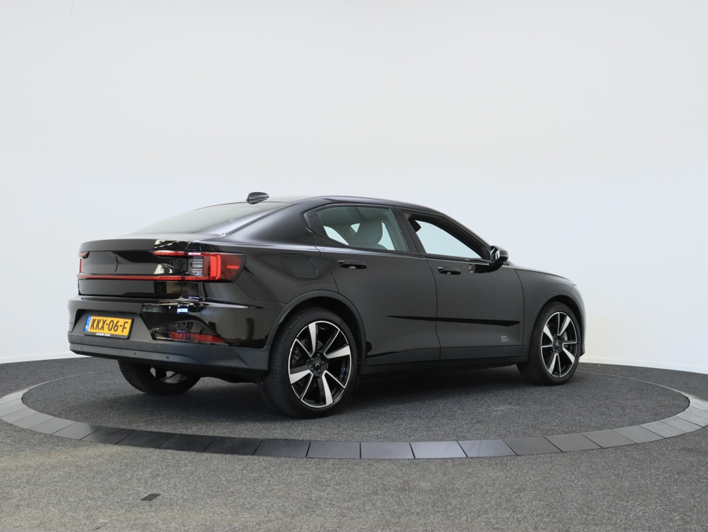 Foto van Polestar Polestar 2