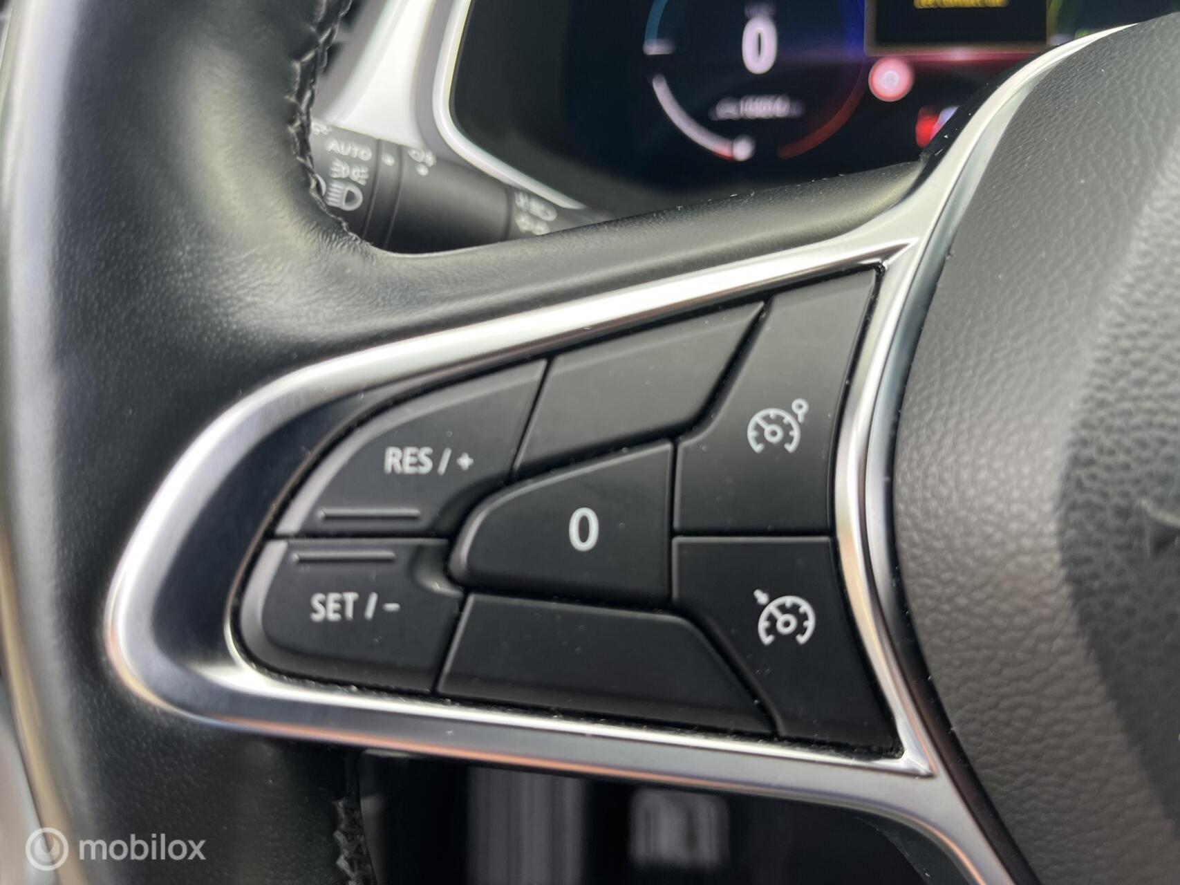 Foto van Renault Captur (e-tech Plug-in Hybrid)