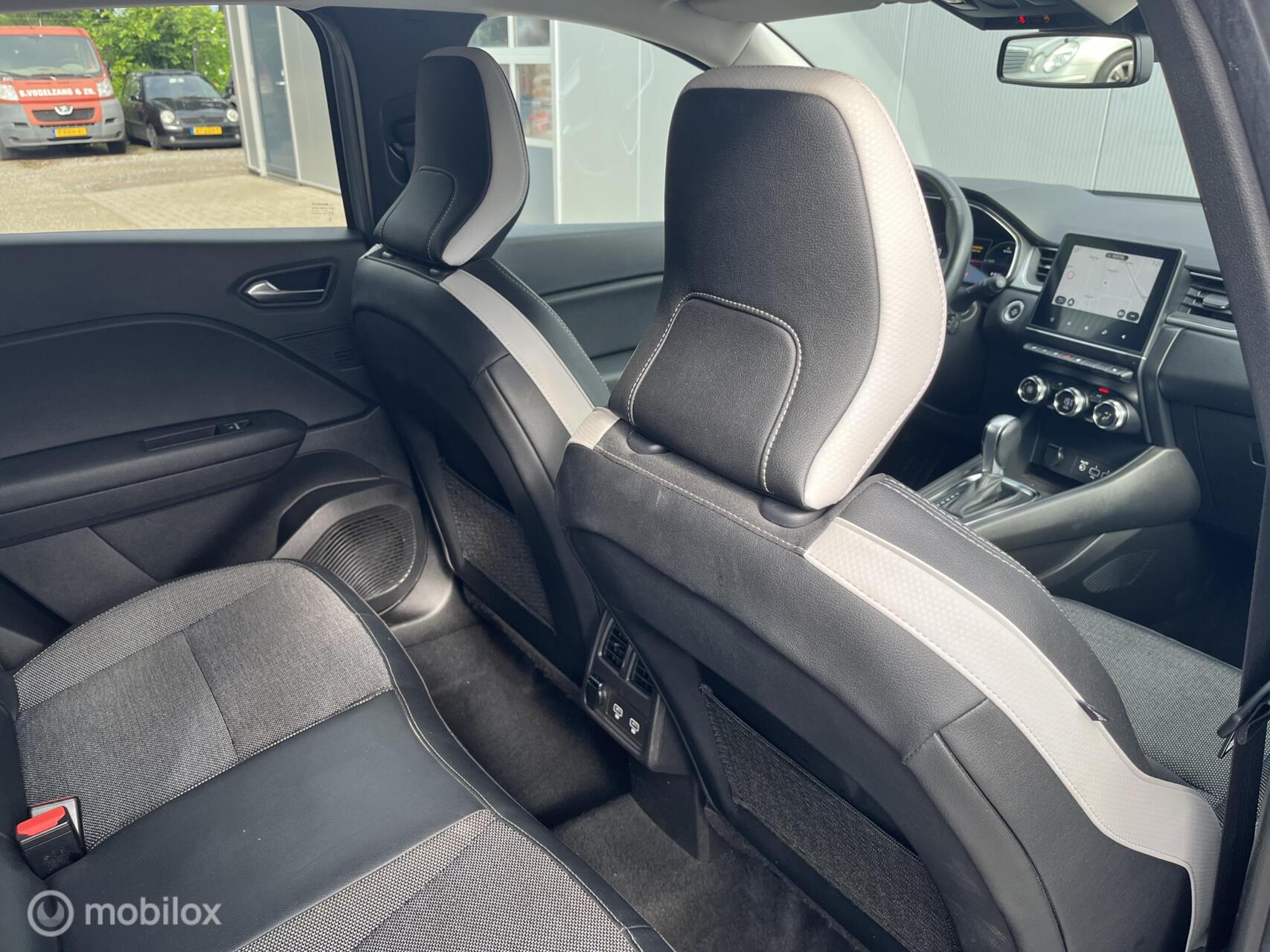 Foto van Renault Captur (e-tech Plug-in Hybrid)
