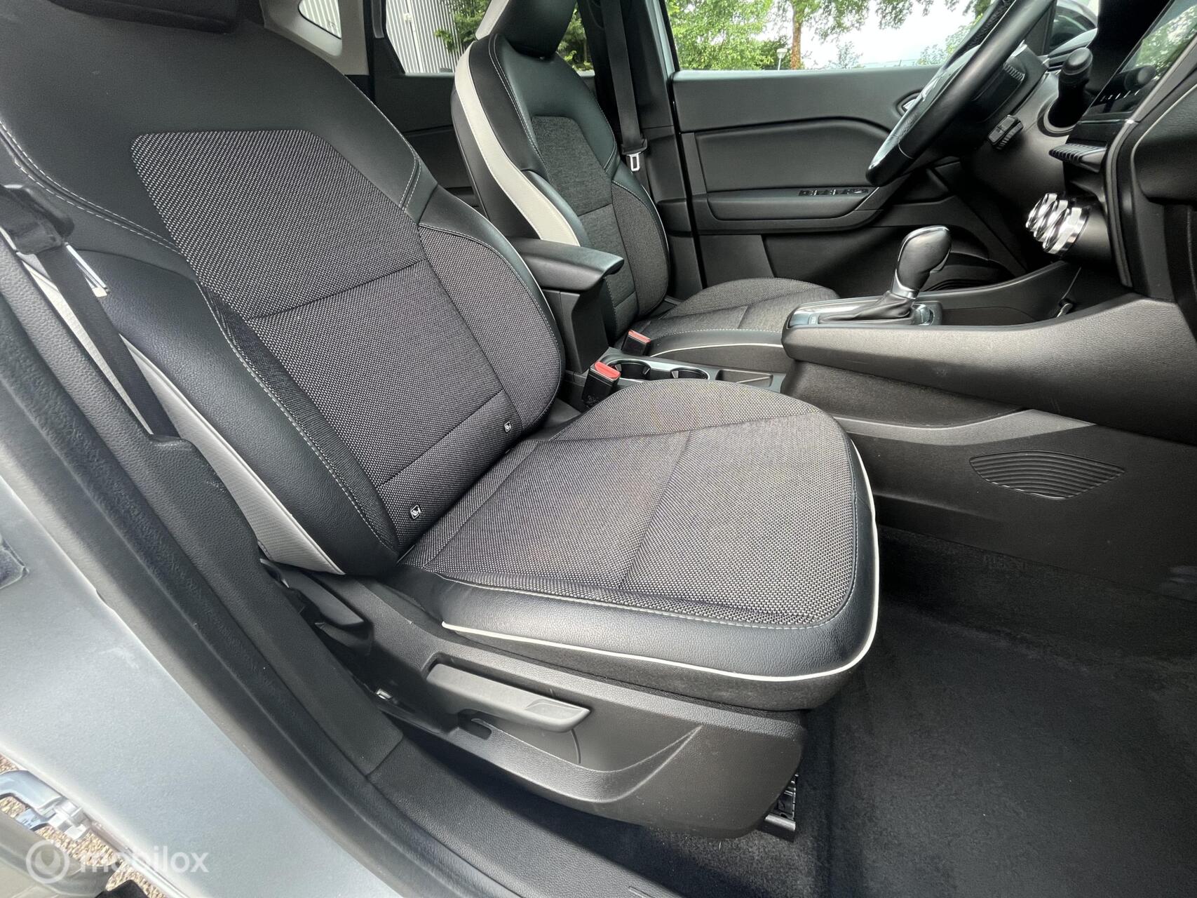 Foto van Renault Captur (e-tech Plug-in Hybrid)