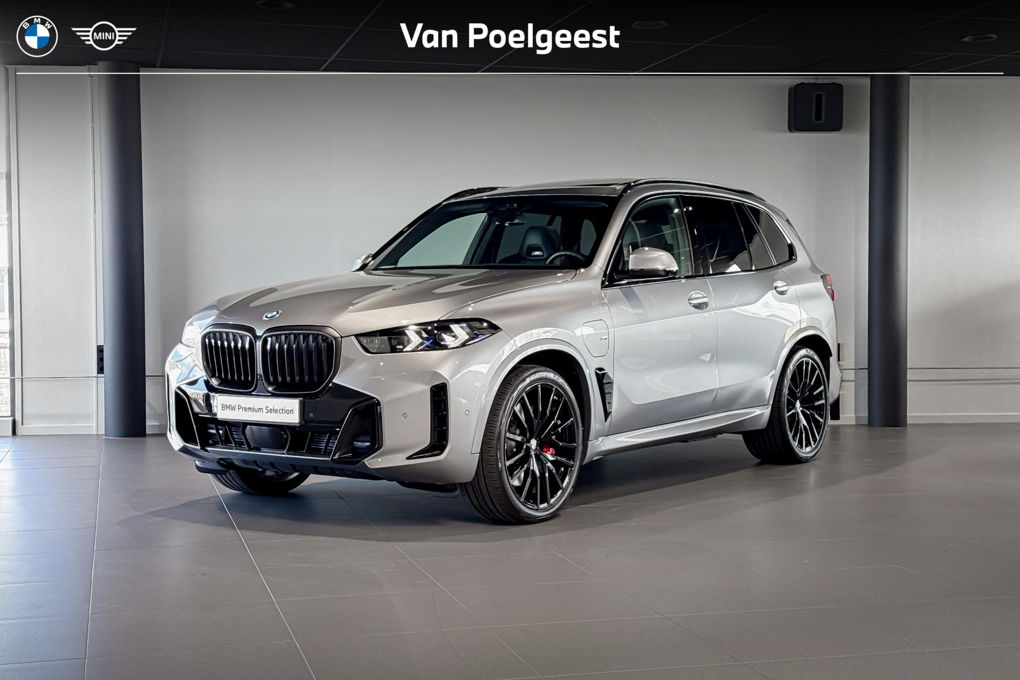 BMW X5 xDrive50e 2025 - voorkant