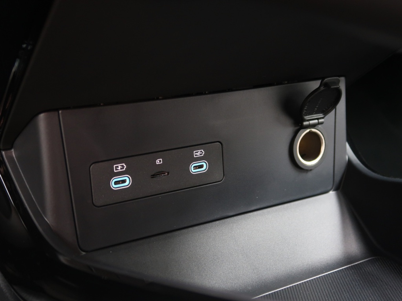 Foto van BYD BYD Seal U Dm-i