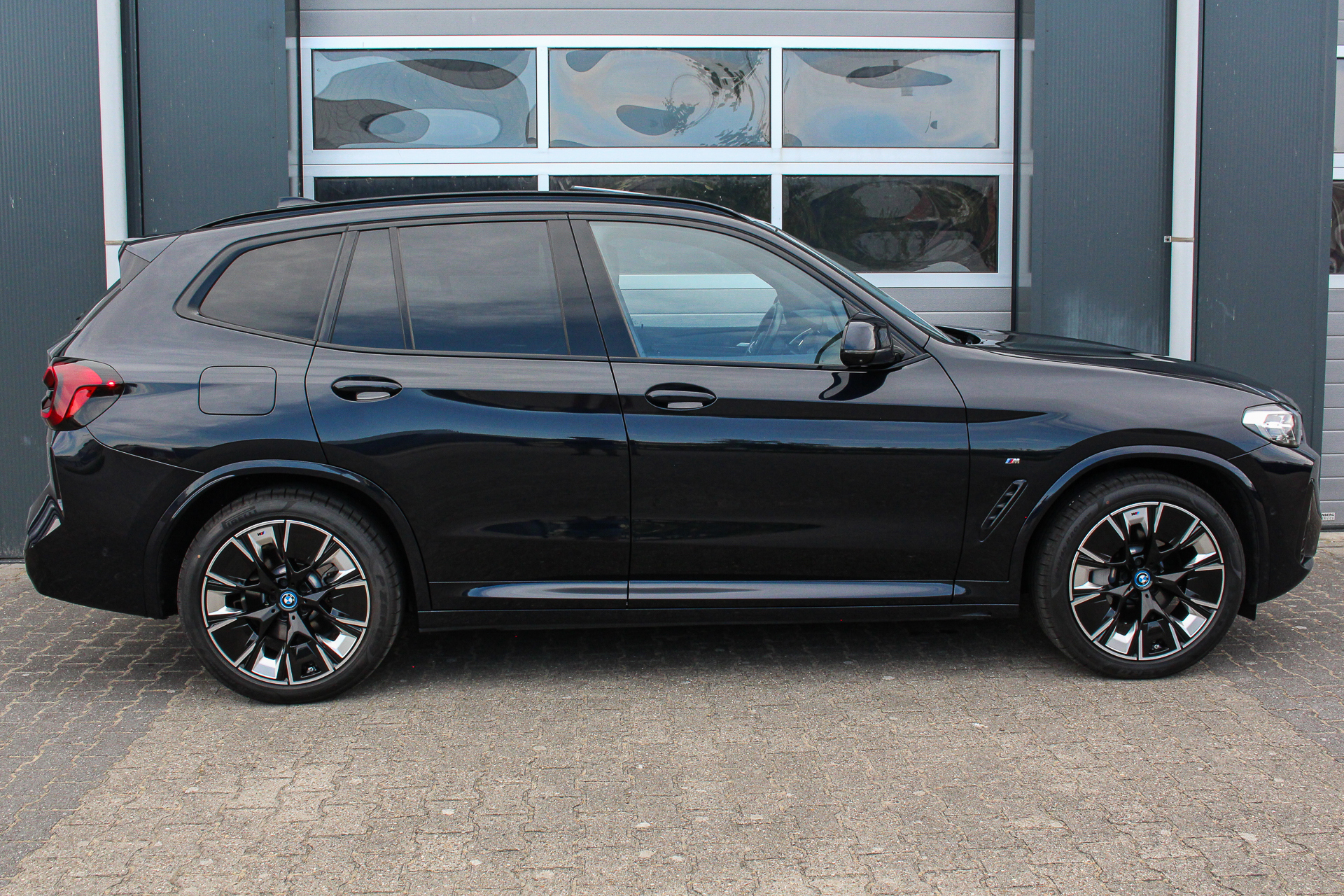 Foto van BMW Ix3