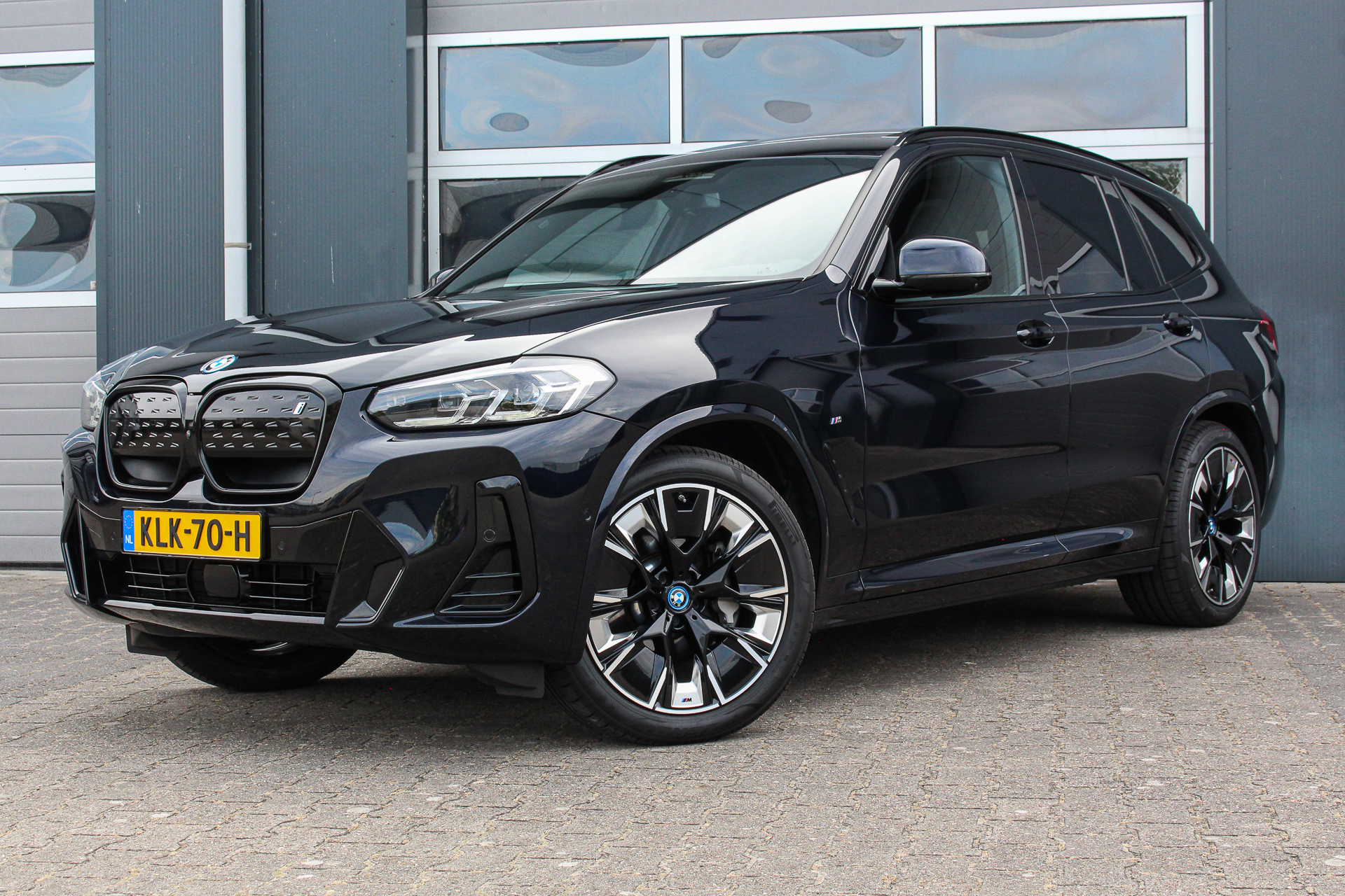 Foto van BMW Ix3