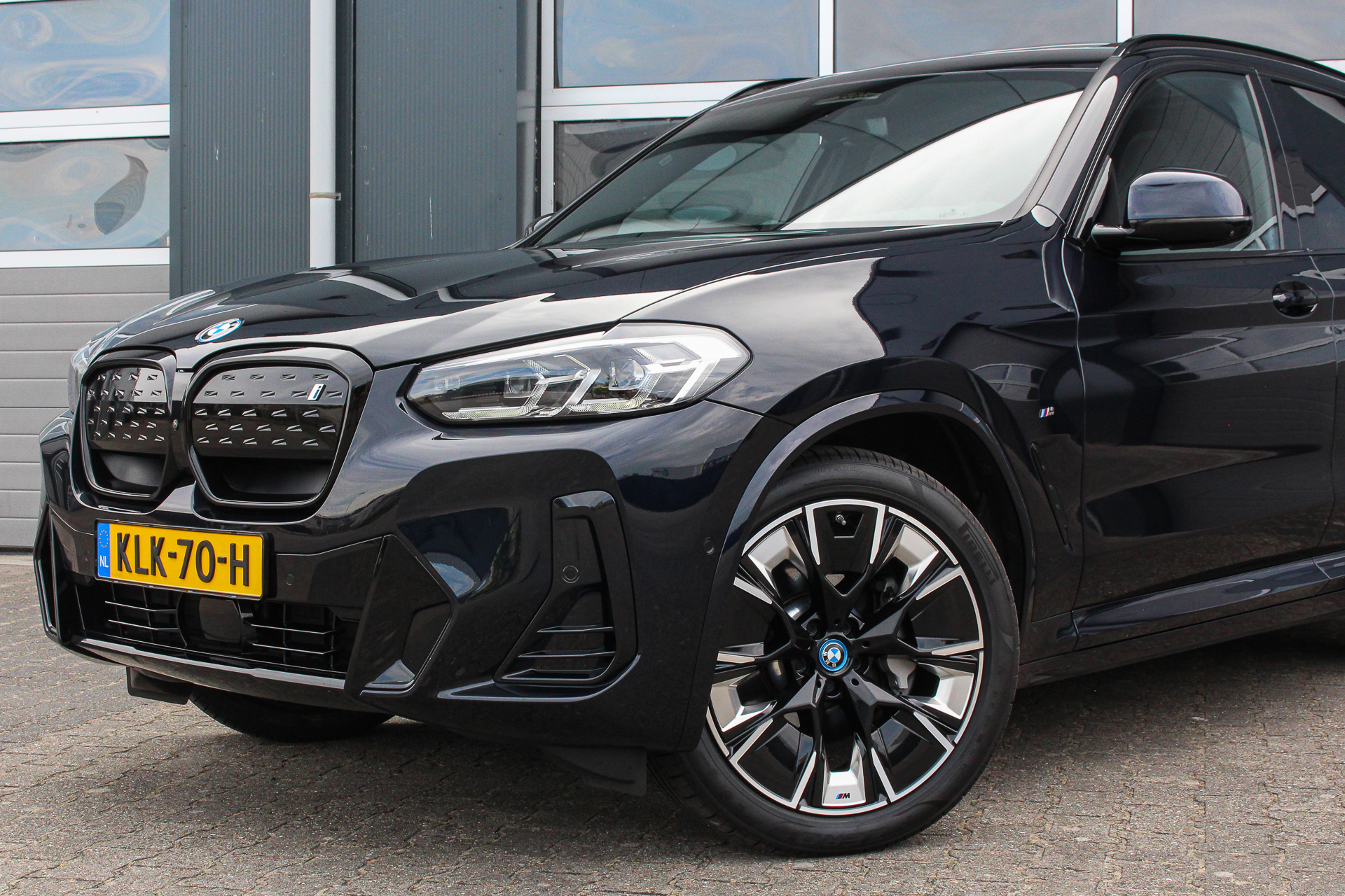 Foto van BMW Ix3