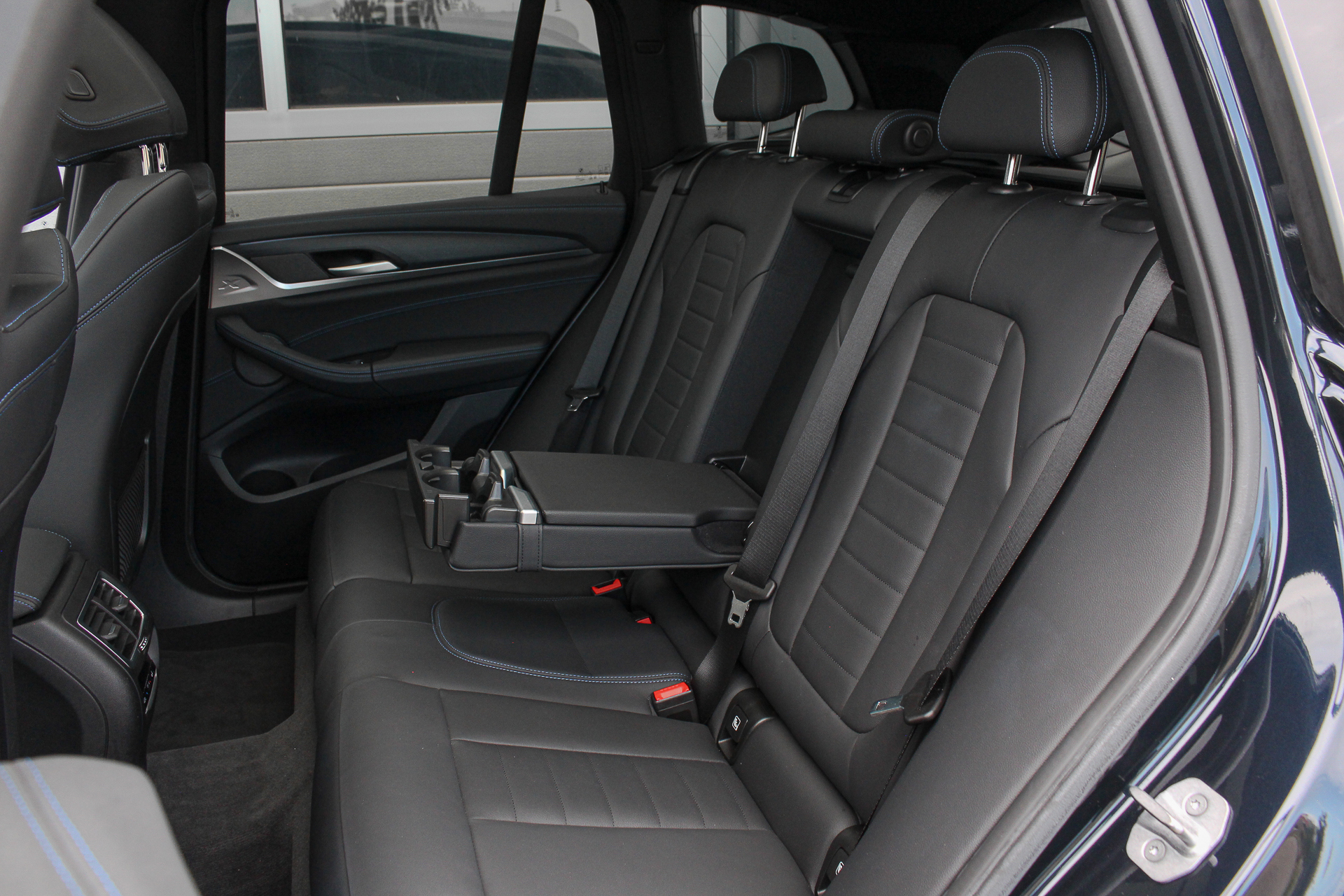 Foto van BMW Ix3