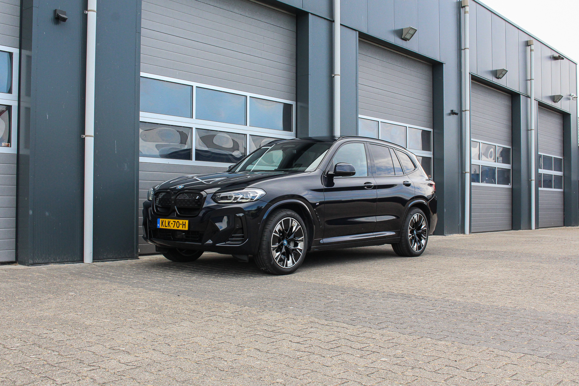 Foto van BMW Ix3