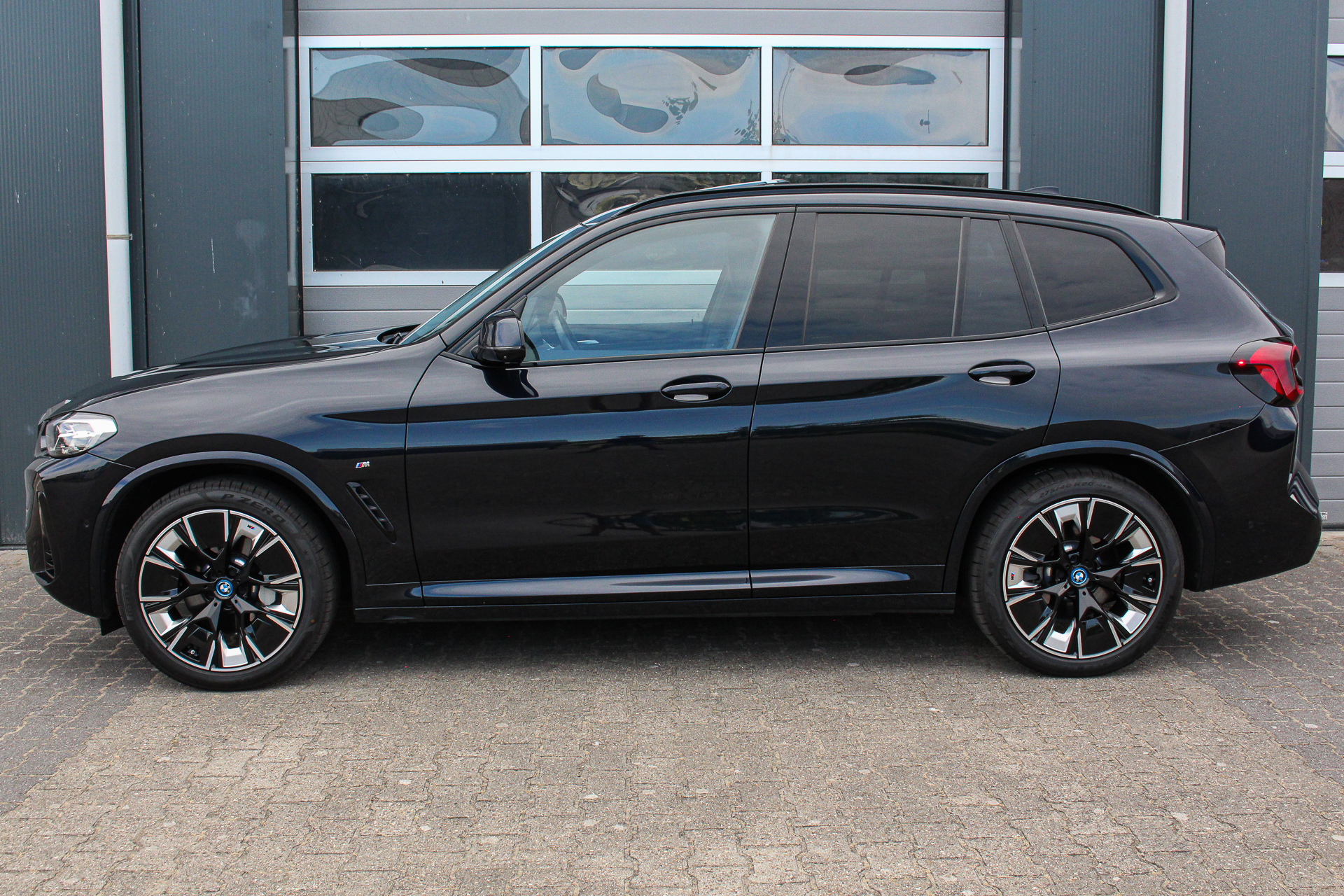 Foto van BMW Ix3