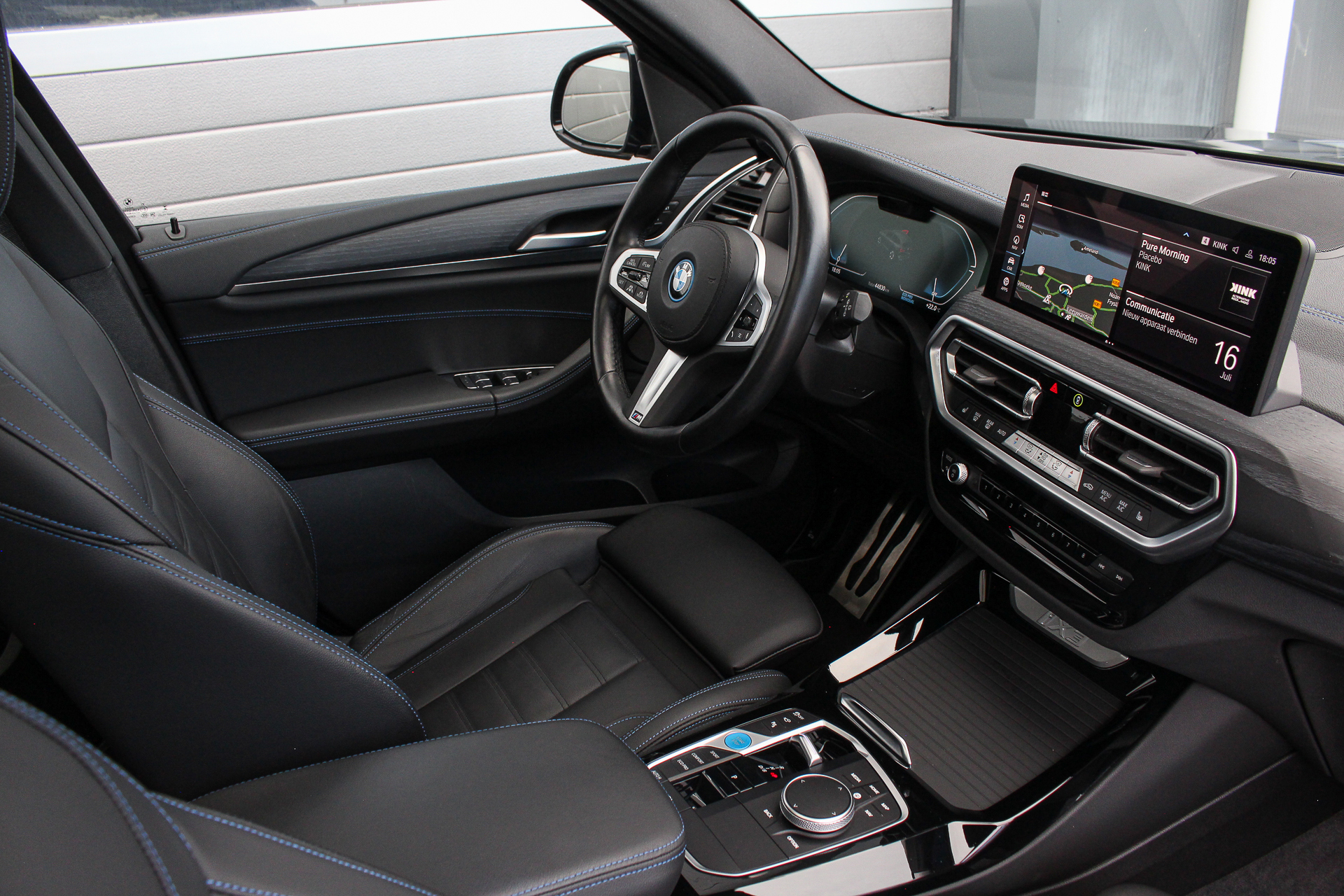 Foto van BMW Ix3