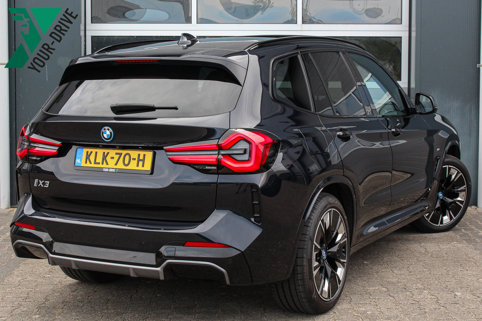 Foto van BMW Ix3