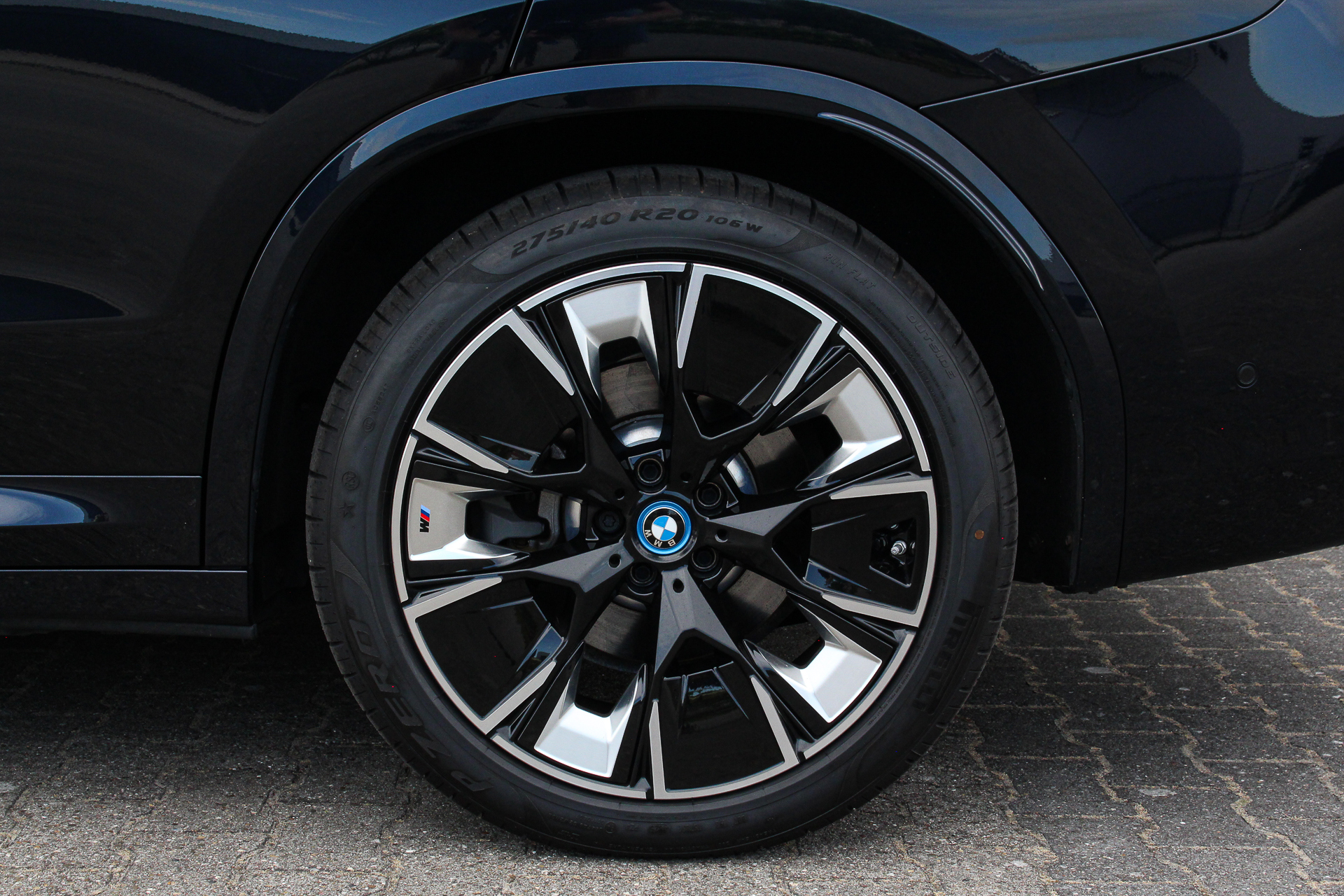 Foto van BMW Ix3