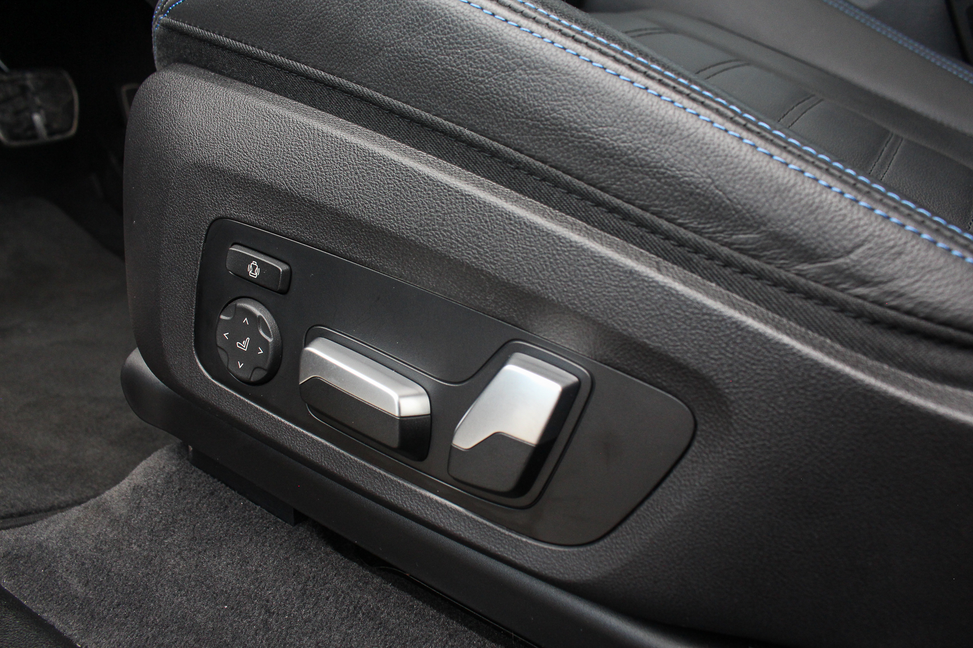 Foto van BMW Ix3