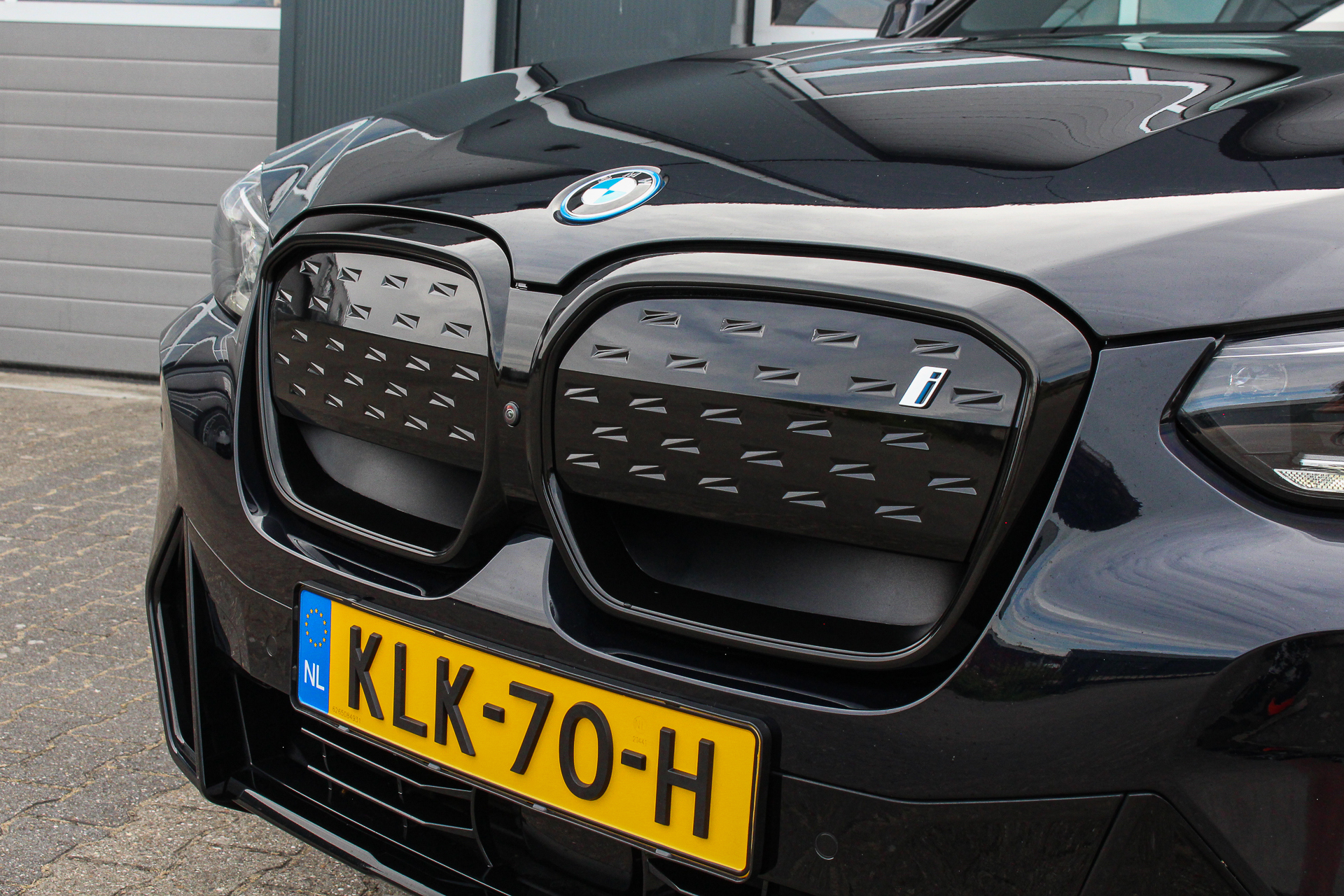 Foto van BMW Ix3