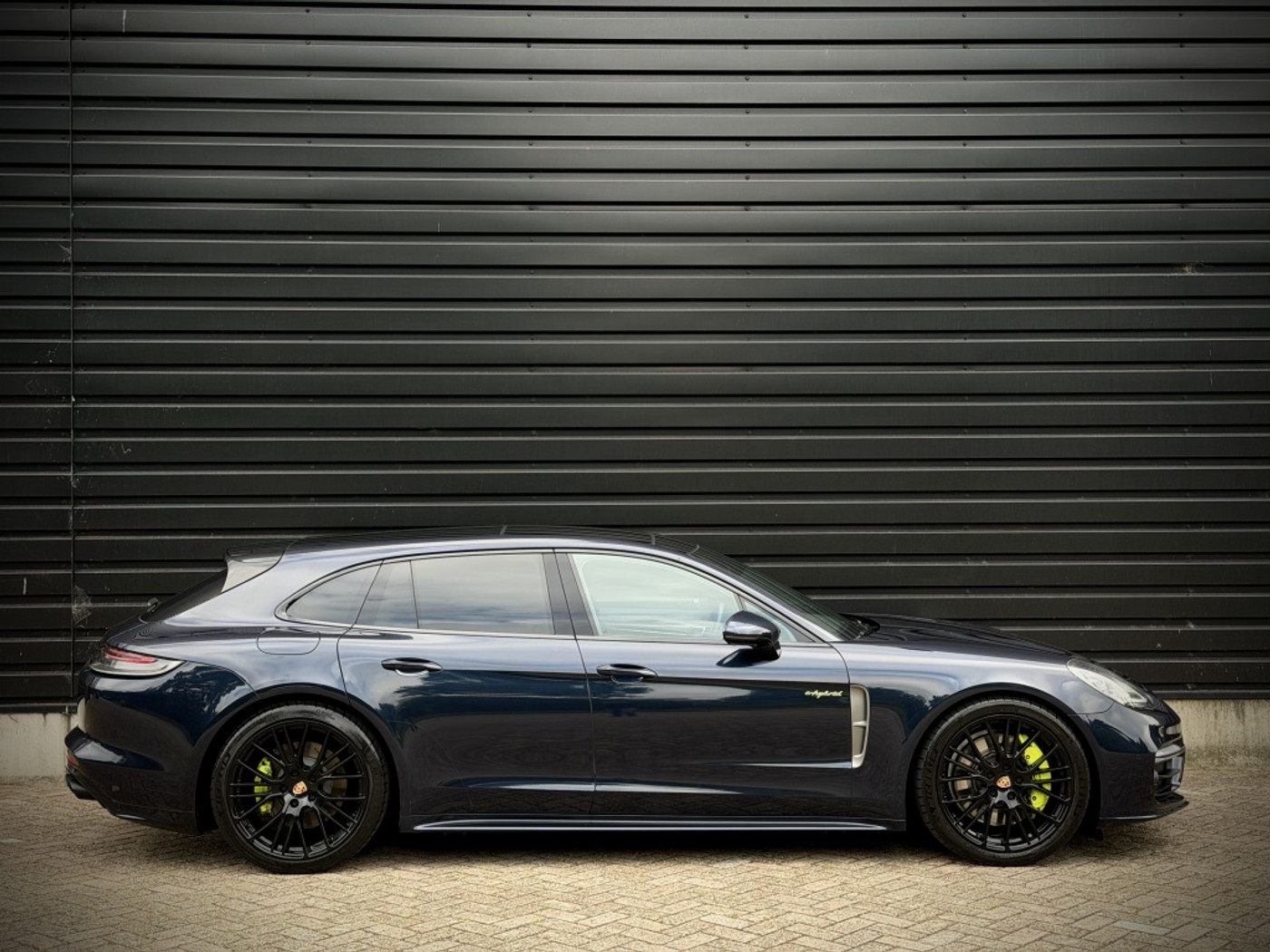 Foto van Porsche Panamera 4 E-hybrid