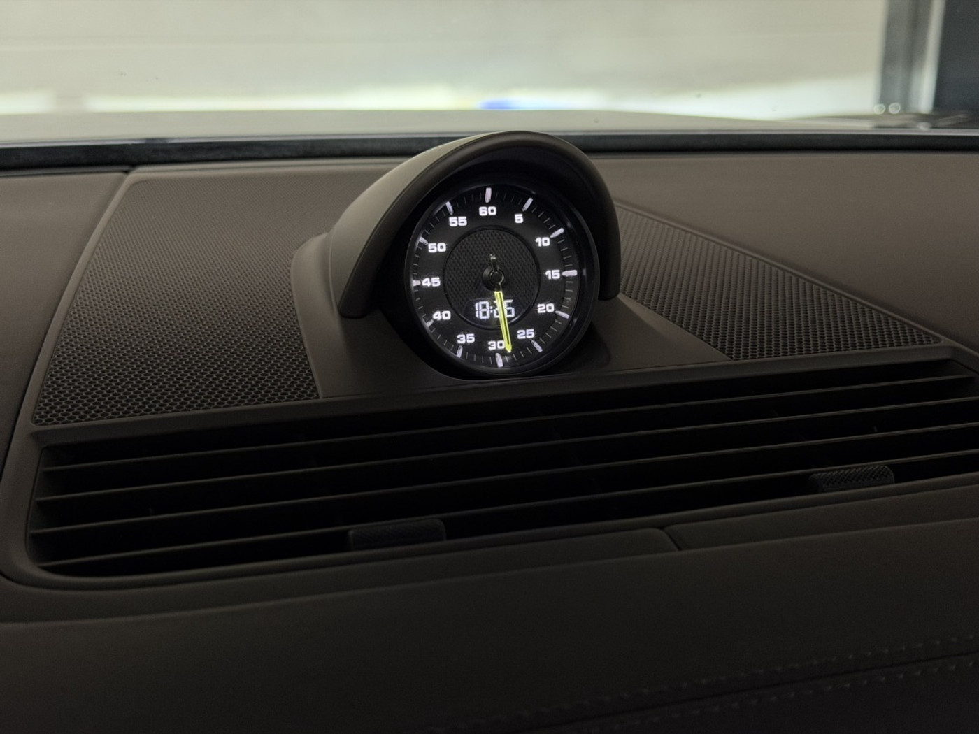 Foto van Porsche Panamera 4 E-hybrid